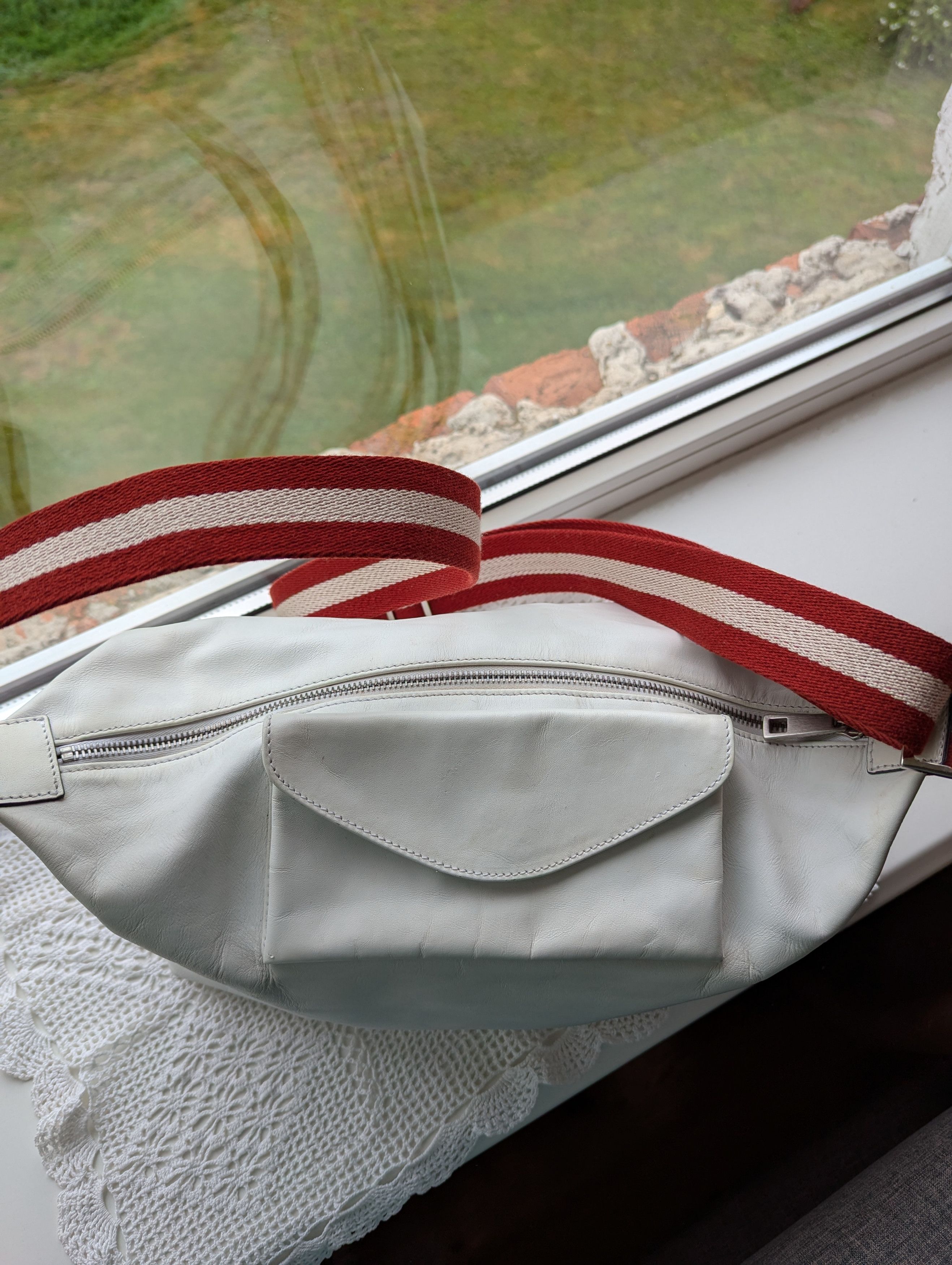 Bally × Vintage Bally White Leather Web Strap 2 Way Bag Shoulder Size ONE SIZE - 2 Thumbnail