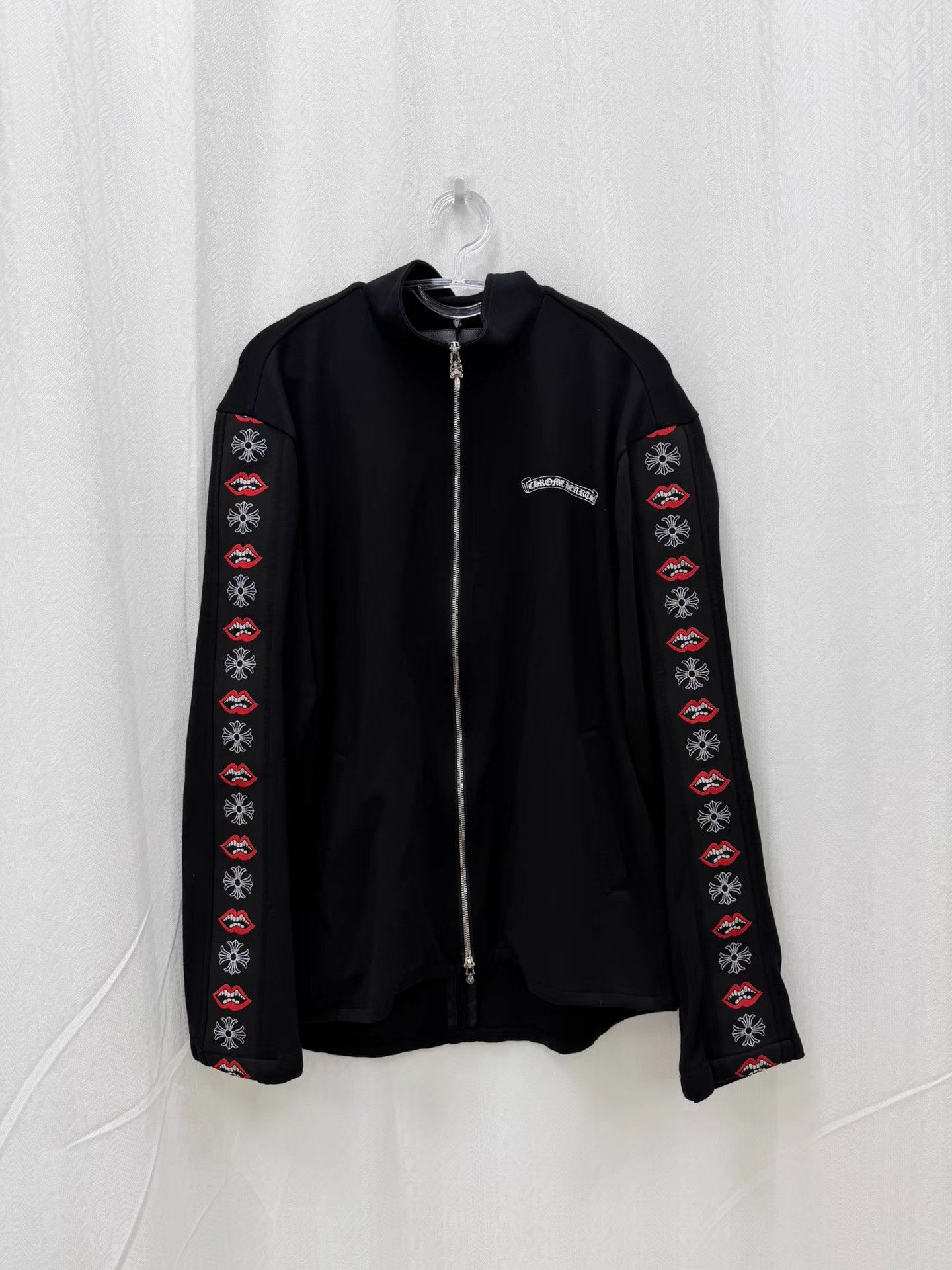 Chrome Hearts Chrome Hearts Black Matty Lips Sleeve Logo Zip Jacket Size US L / EU 52-54 / 3 - 1 Thumbnail