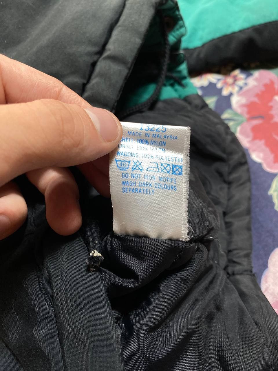 Adidas × Vintage Vintage Adidas 3 Stripes Windbreaker Jacket Size US S / EU 44-46 / 1 - 5 Thumbnail