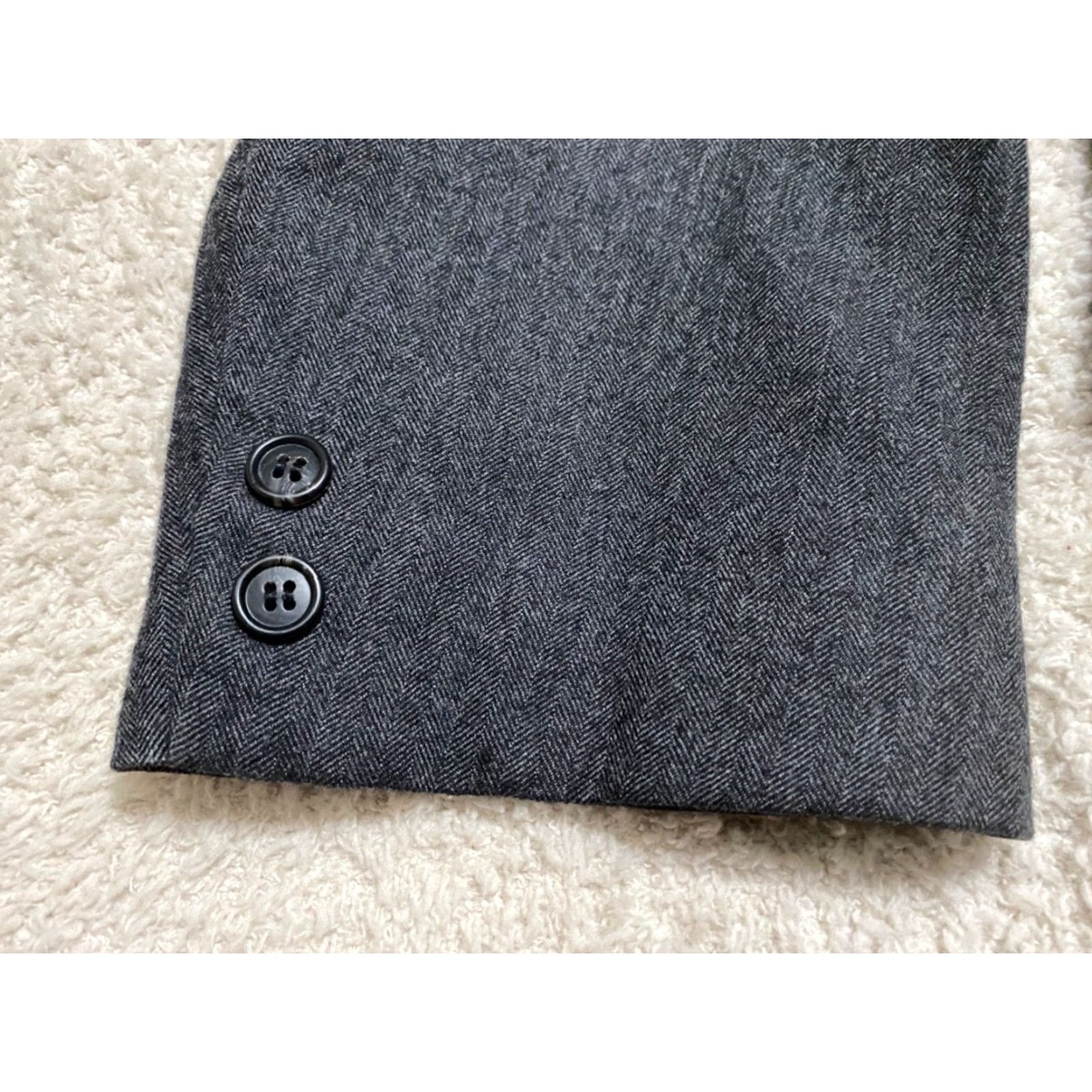 Brooks Brothers Brooks Brothers Blazer Mens Regular Two-Button 100% Wool Gray 46 Chest Vintage? No Sleeve Style: Two-Button White? Size US XXL / EU 58 / 5 - 4 Thumbnail