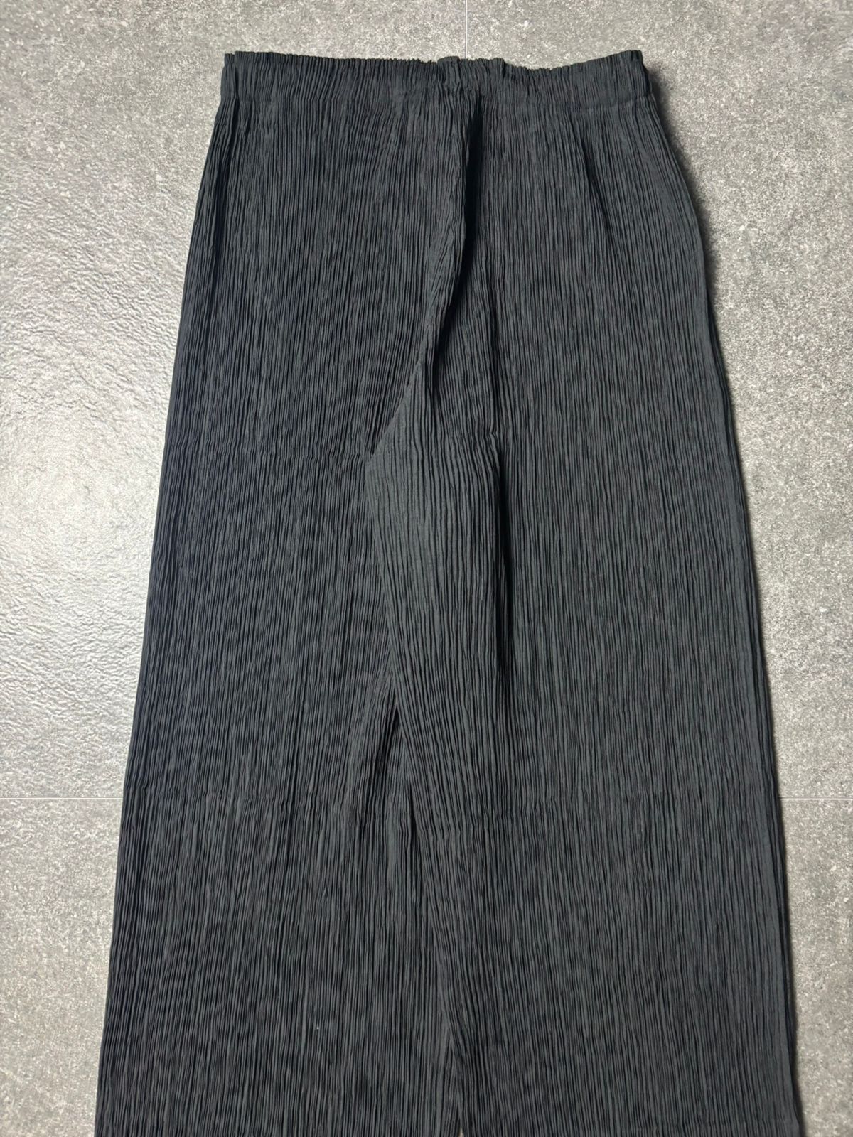 Issey Miyake AW2004 Issey Miyake White Label Pleated Baggy Pants Size US 31 - 7 Thumbnail