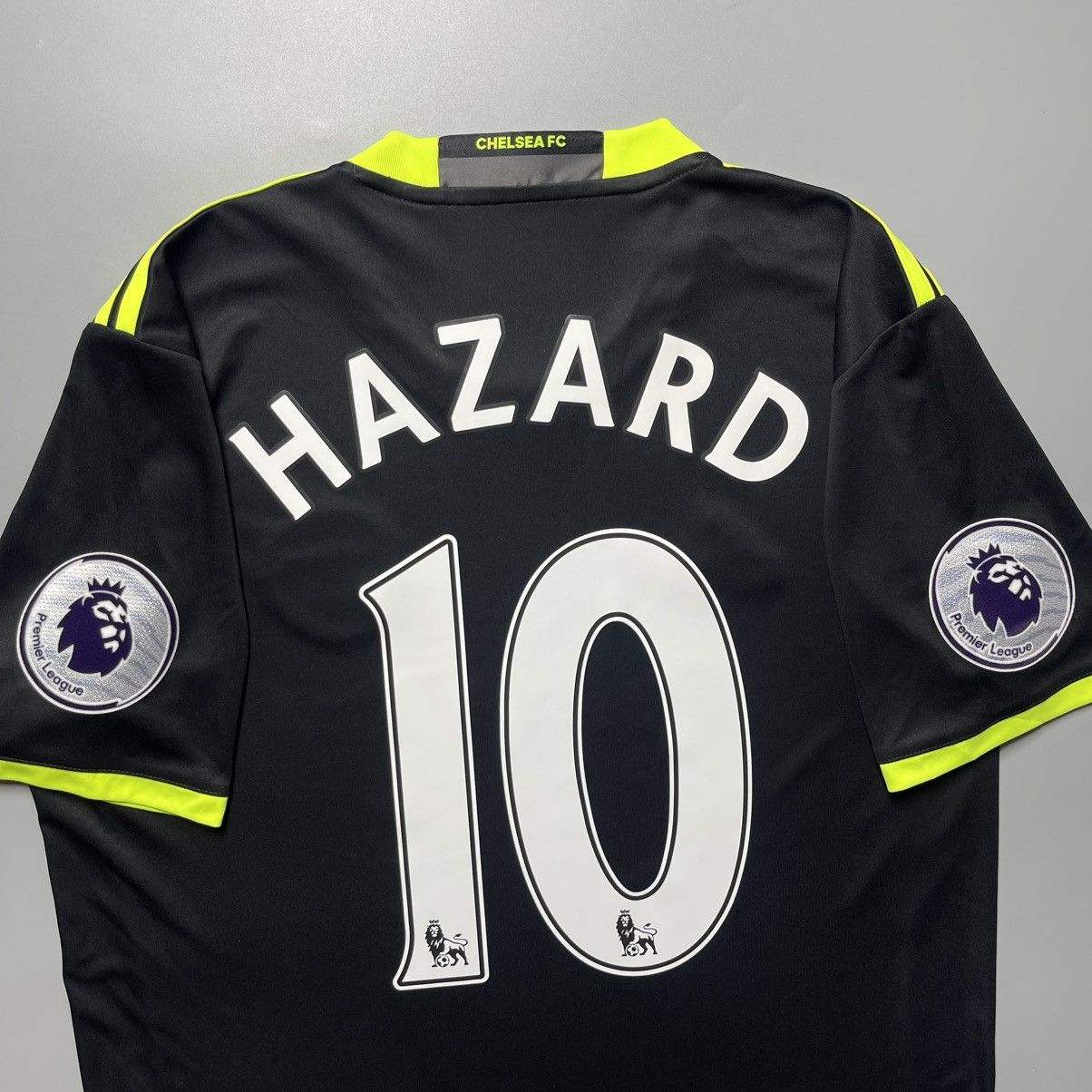 Adidas CHELSEA ADIDAS 2016/2017 FOOTBALL AWAY JERSEY #10 HAZARD Size US M / EU 48-50 / 2 - 11 Thumbnail