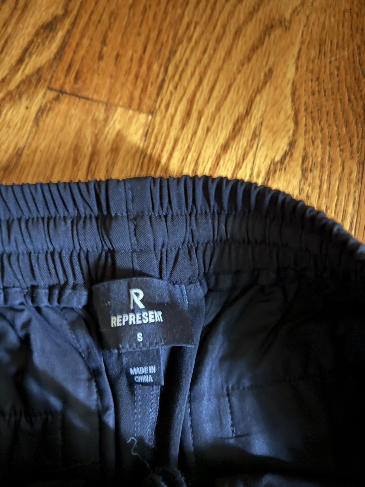 Represent Clo. Size S Represent Clo. Piped Track Pant Size US 31 - 7 Thumbnail