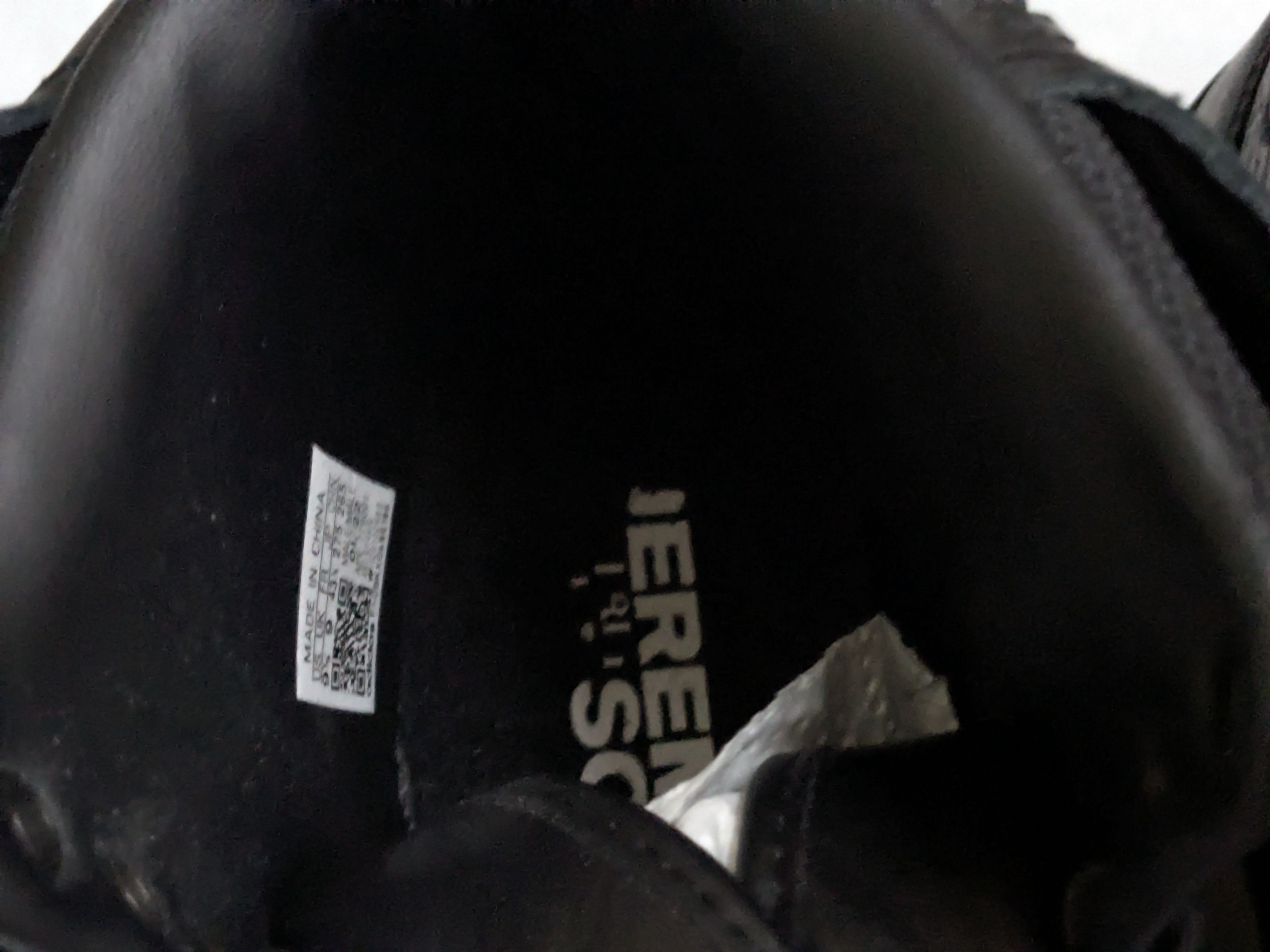 Adidas Adidas JS Jeremy Scott Forum Hi Wings 4.0 GY4419 Black Size US 9.5 / EU 42-43 - 8 Thumbnail