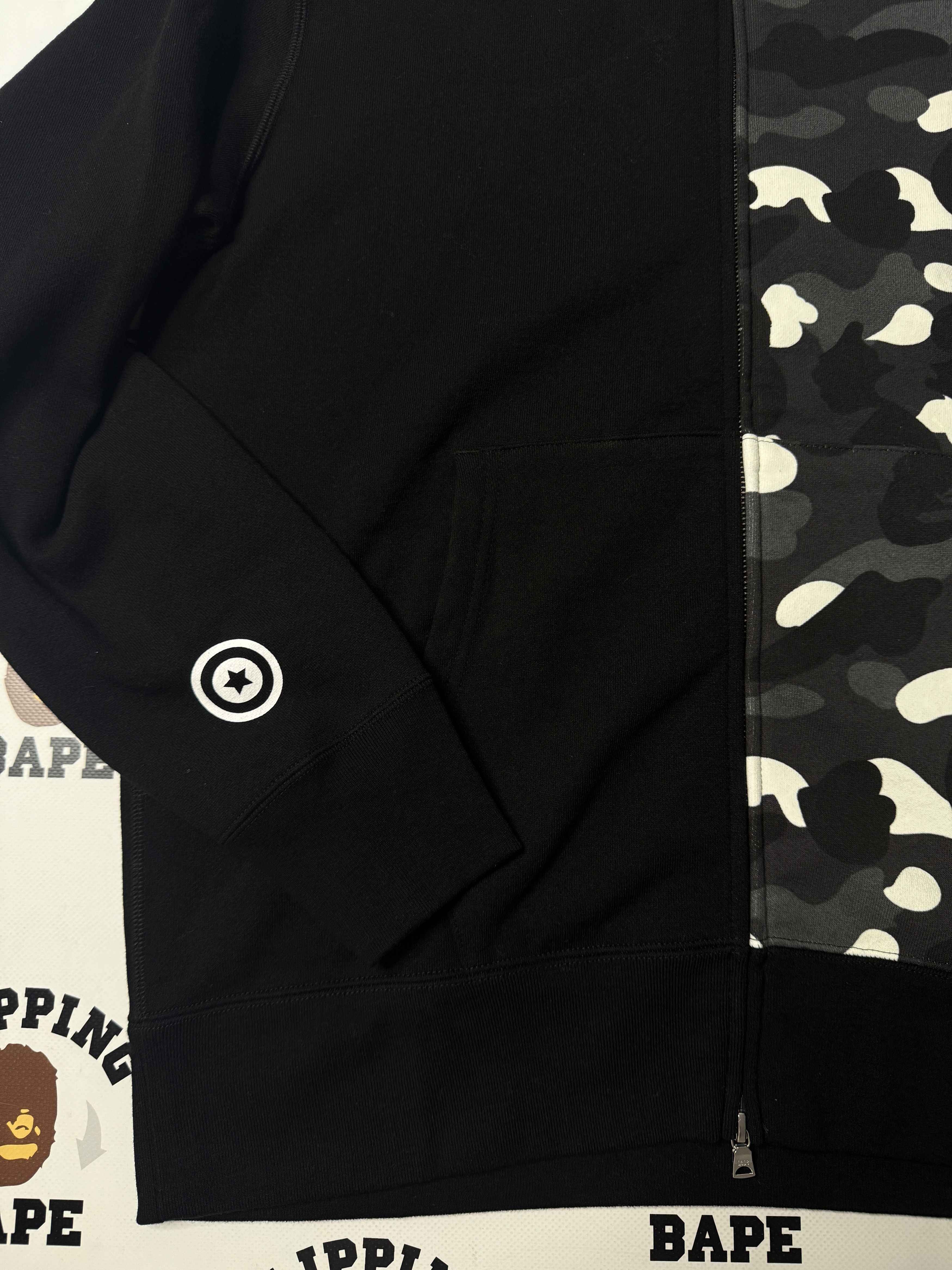 Bape BAPE CITY CAMO TIGER SHARK FULL ZIP HOODIE AW25 Size US L / EU 52-54 / 3 - 15 Thumbnail