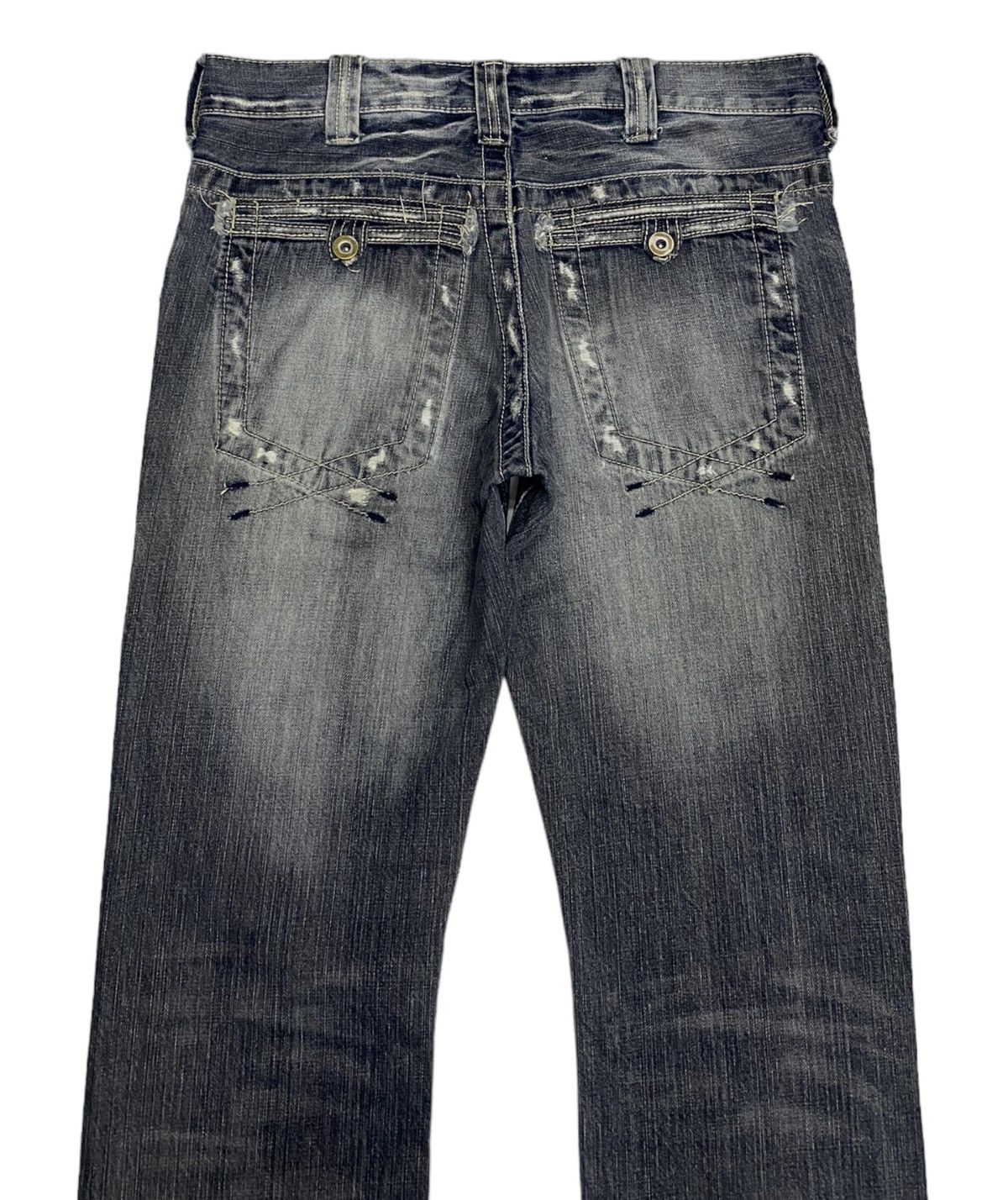If Six Was Nine × Le Grande Bleu (L.G.B.) TAKA:Q JAPAN THRASHED DISTRESSED DENIM JEANS ZIPPED POCKET Size US 32 / EU 48 - 4 Thumbnail