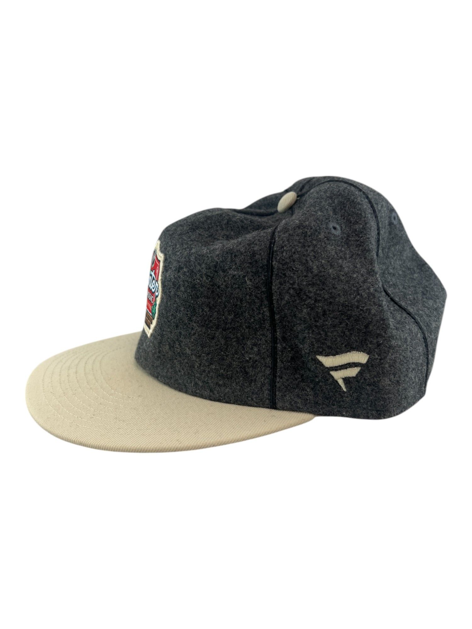 NHL Blackhawks 2025 NHL Winter Classic Hat Fanatics Gray Wrigley Size ONE SIZE - 4 Thumbnail
