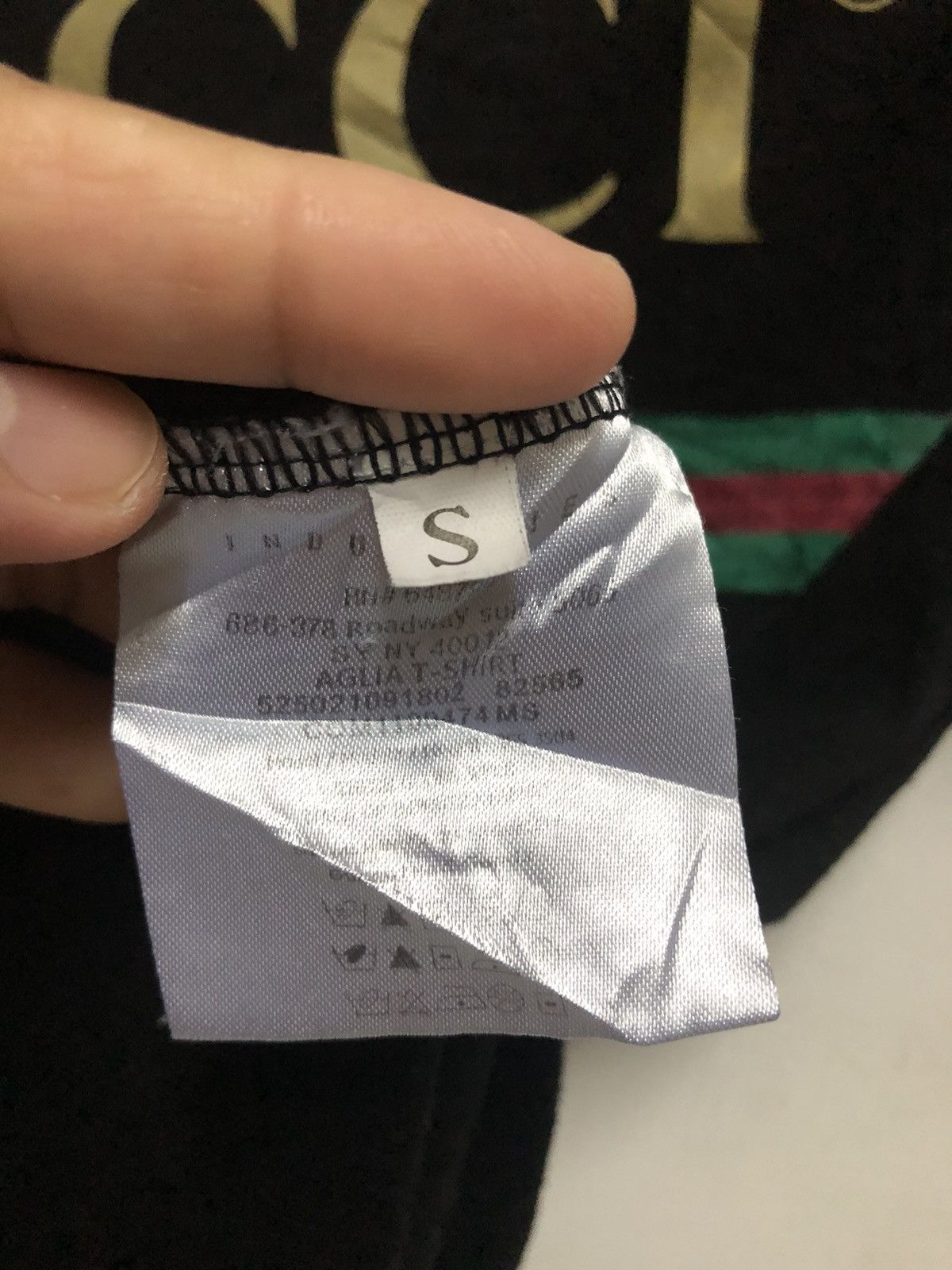 Gucci Tshirt vtg gucci industries Size S / US 4 / IT 40 - 4 Thumbnail