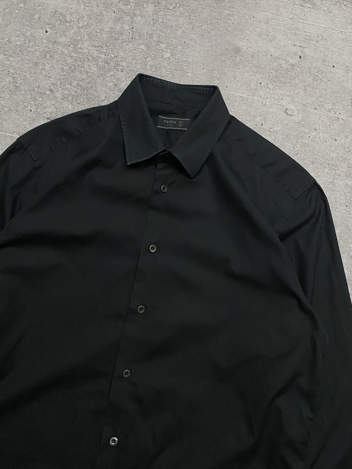 Prada 🖤Prada rare shirt button up Size US M / EU 48-50 / 2 - 3 Thumbnail