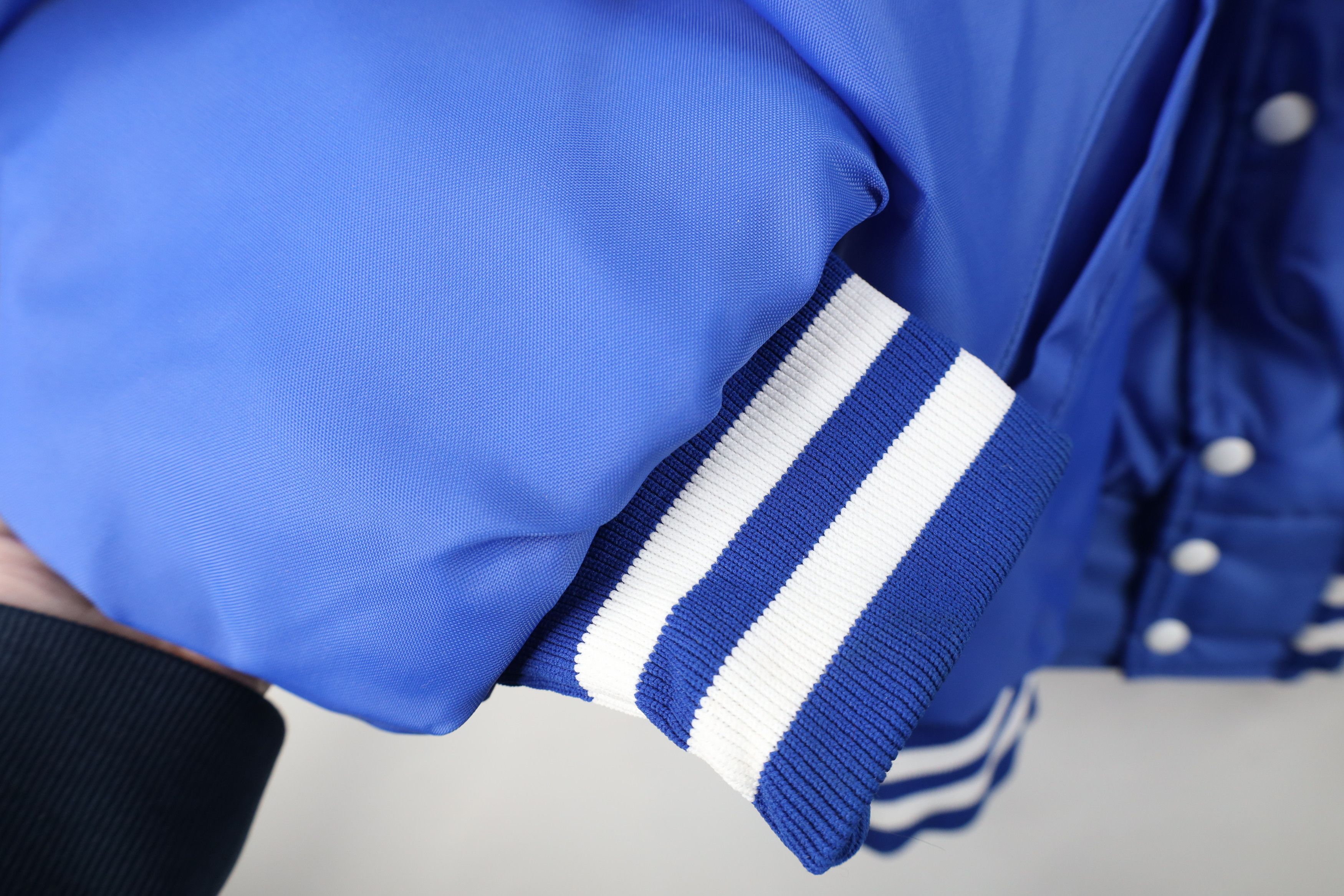 Vintage Vintage 70s 80s Quilted Satin Bomber Jacket Royal Blue USA Size US XL / EU 56 / 4 - 10 Thumbnail