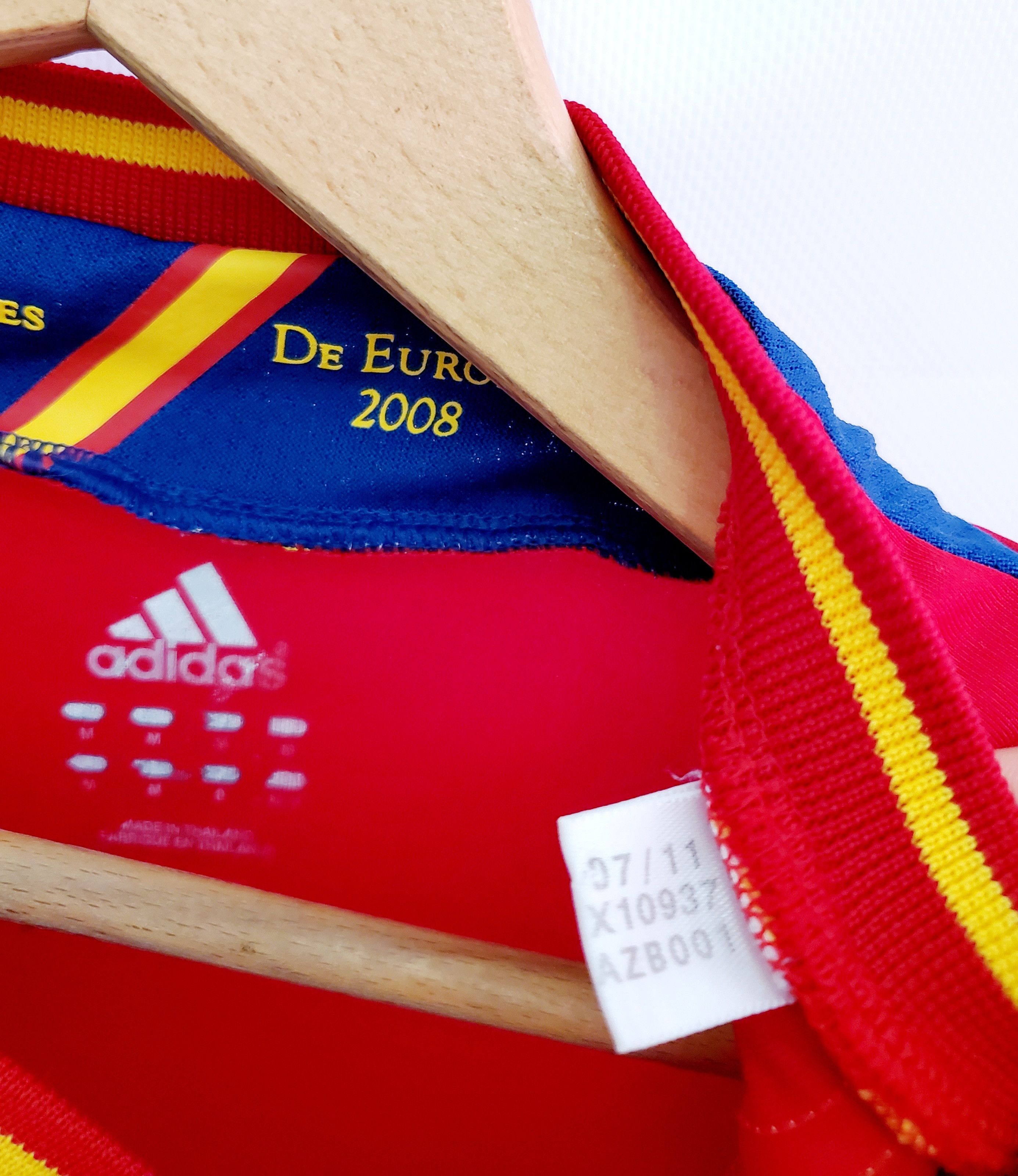 Adidas SPAIN NATIONAL TEAM 2012-13 HOME jersey ideal condition M Size US M / EU 48-50 / 2 - 4 Thumbnail