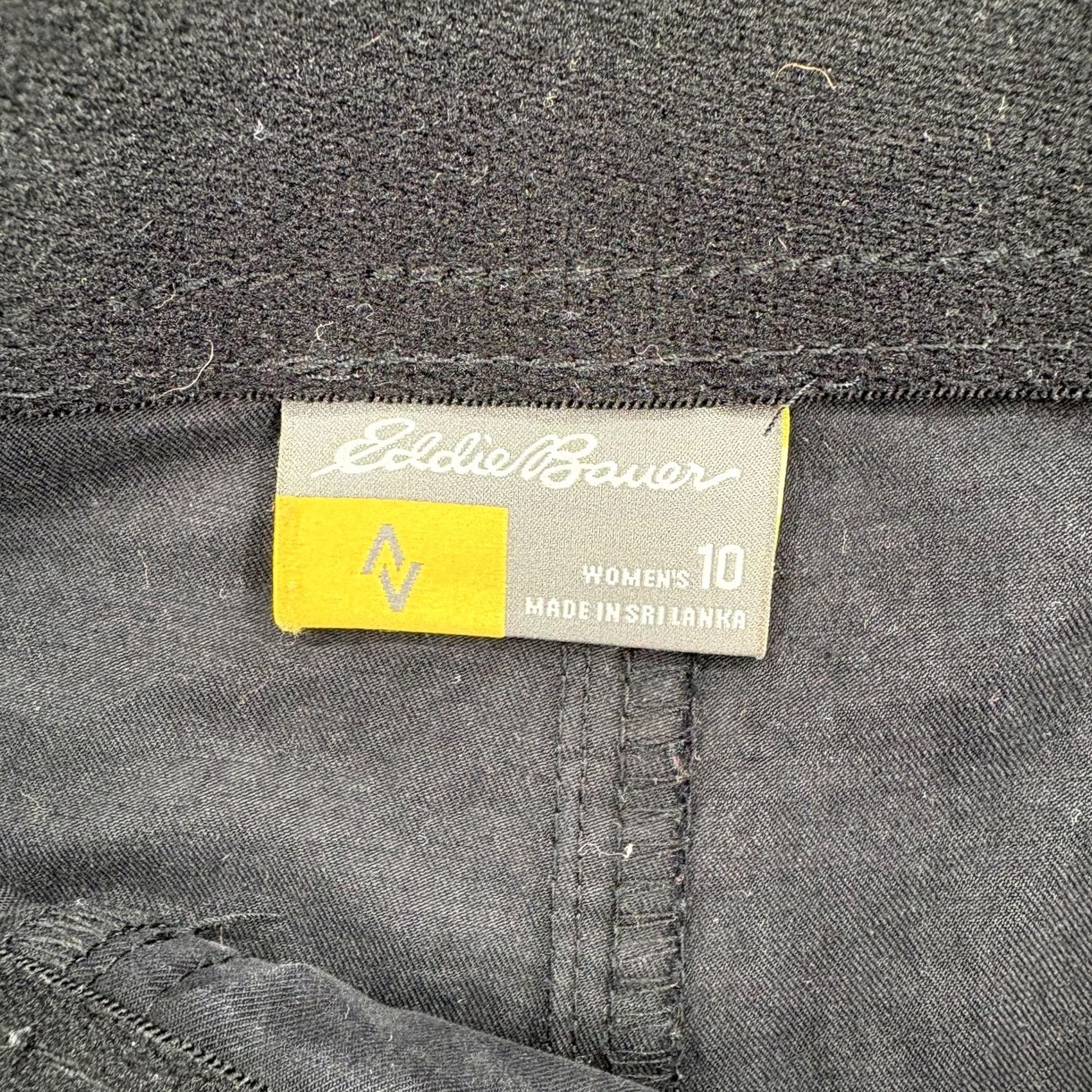 Eddie Bauer Eddie Bauer Travex Pants Womens 10 Black Straight Leg Stretch Twill Hiking Trail Size 32" / US 10 / IT 46 - 4 Thumbnail