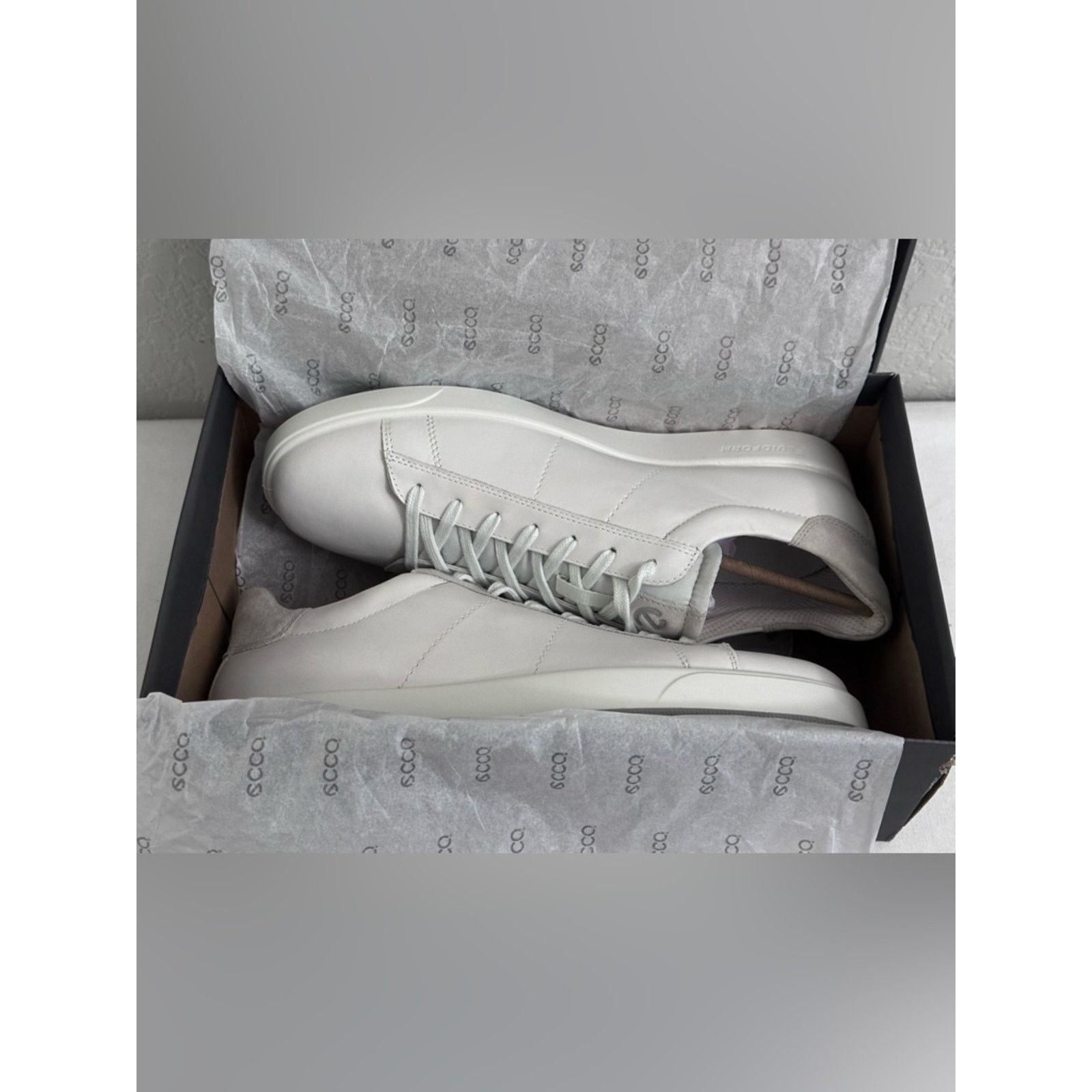 Ecco ECCO Men Street Lite Retro Sneaker Mens 46 EU 12 US White Size US 12 / EU 45 - 12 Thumbnail