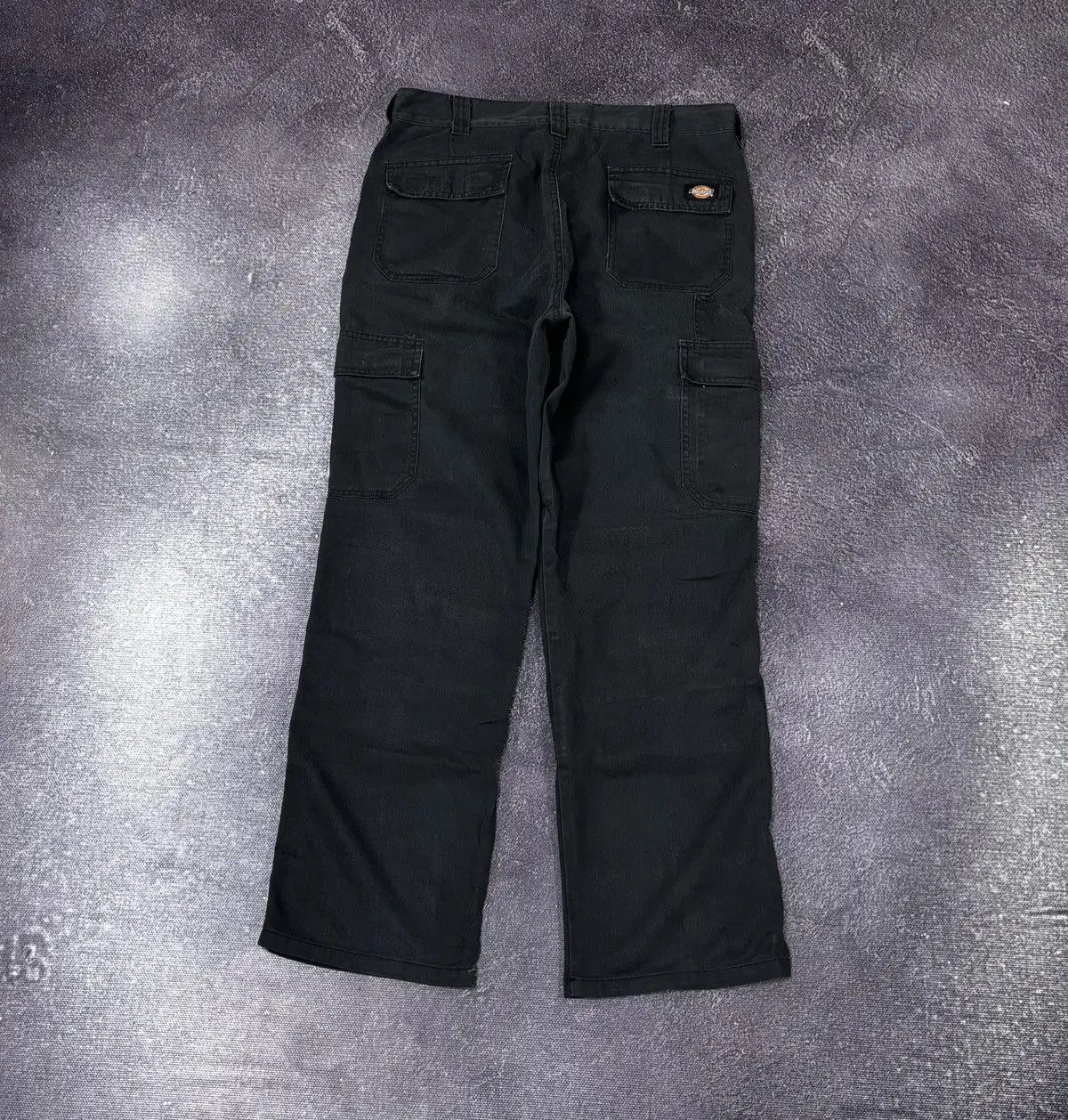 Dickies × Vintage Vintage Dickies Black Workwear Hype Baggy Cargo Pants Size US 34 / EU 50 - 2 Thumbnail