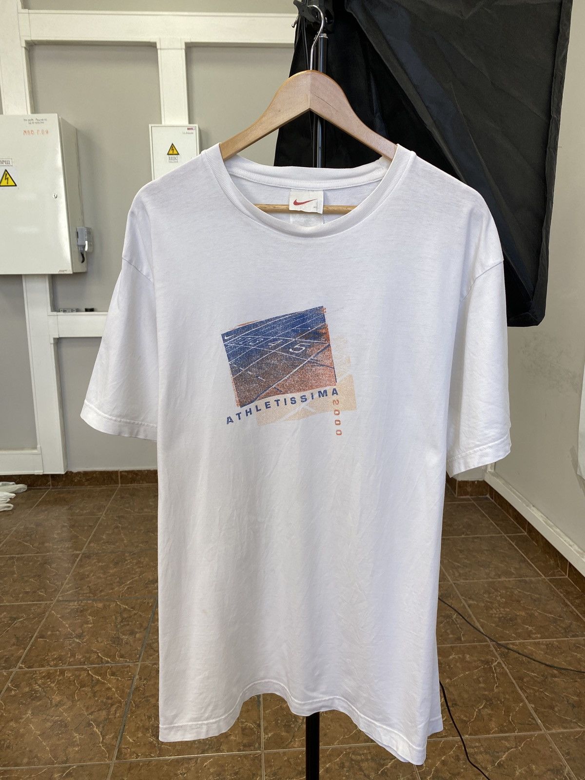Nike 🇺🇸 Vintage Nike Atletissima 2000 T-Shirt Rare Retro Hype Size US XL / EU 56 / 4 - 1 Thumbnail