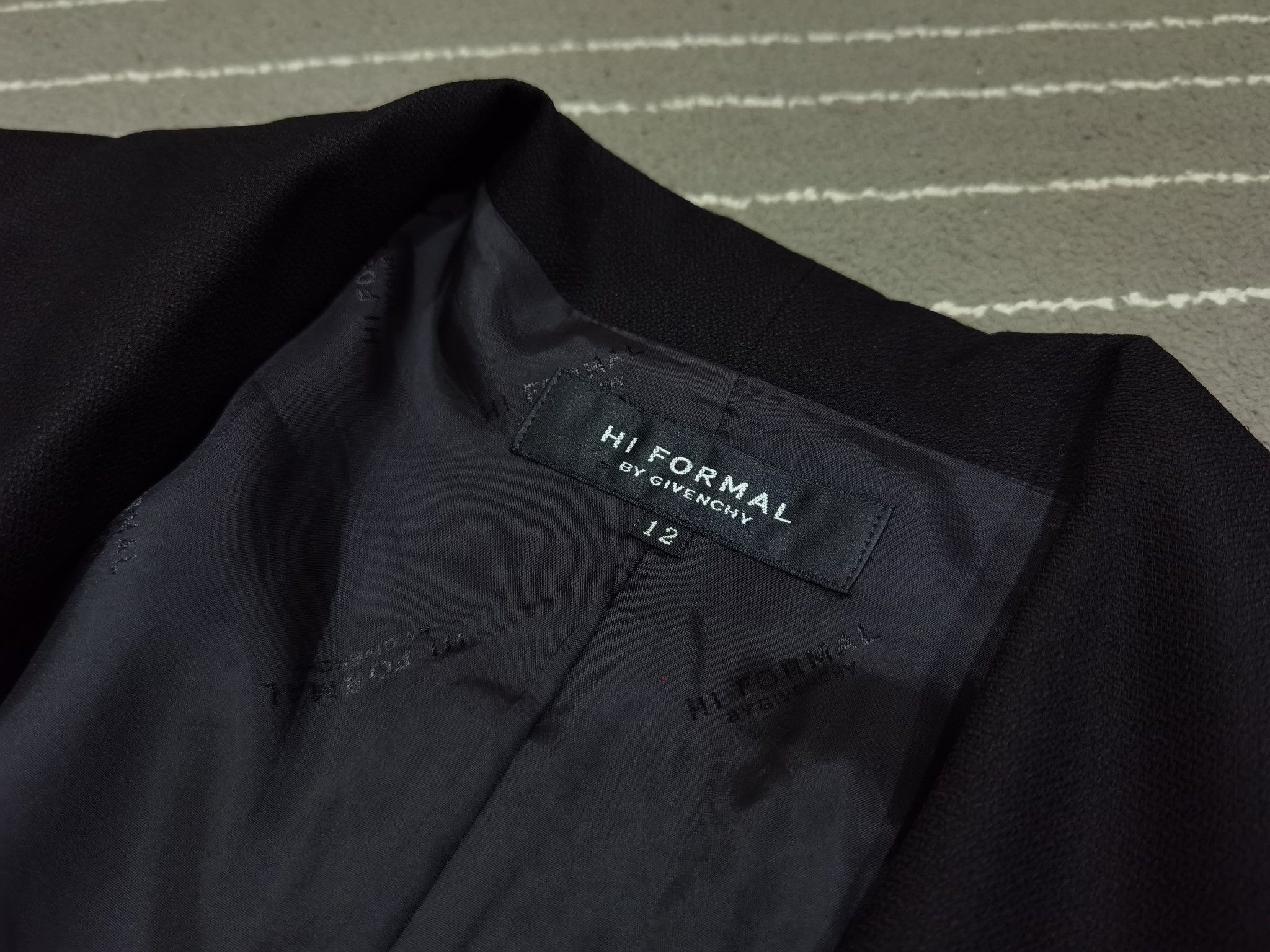 Givenchy GIVENCHY HI FORMAL designer BLAZER XS 7080 Size XS / US 0-2 / IT 36-38 - 10 Thumbnail