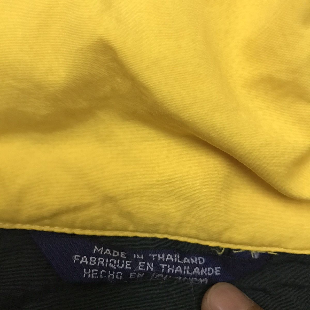 Tommy Hilfiger VINTAGE 90s TOMMY HILFIGER WINDBREAKER JACKET Size US XL / EU 56 / 4 - 12 Thumbnail