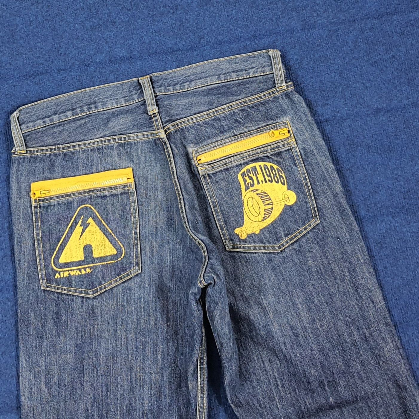Airwalk Vintage Airwalk Skater Distressed Graphic Jeans C297N29 Size US 32 / EU 48 - 5 Thumbnail
