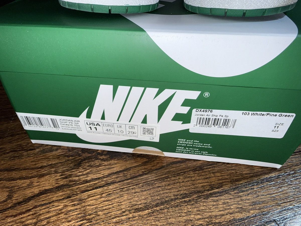 Jordan Brand Nike Jordan Air Ship PE SP 'Pine Green' - Size 11M/12.5W Size US 11 / EU 44 - 5 Thumbnail
