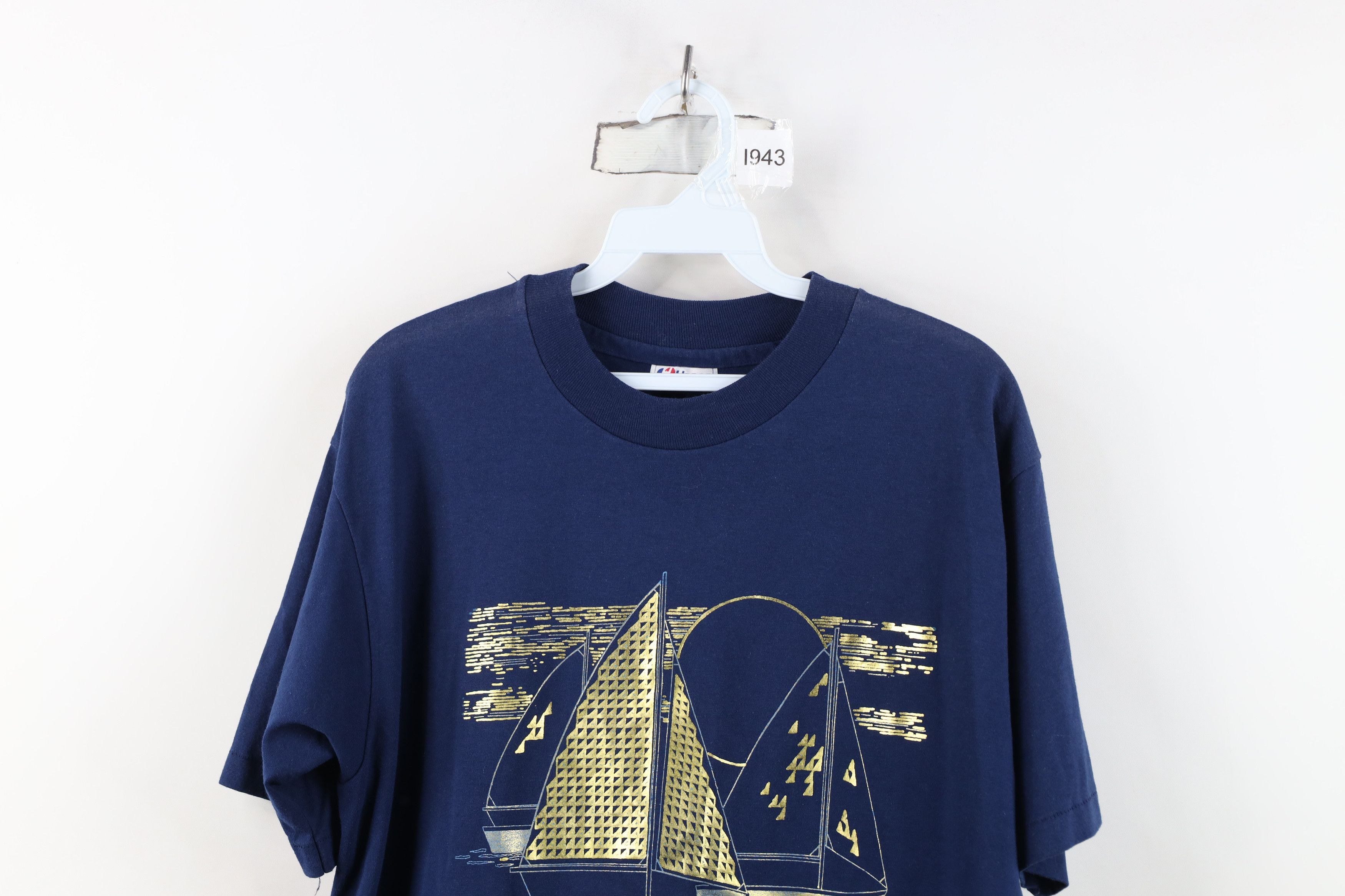 Vintage Vintage 90s Streetwear Foil Sailboat Sailing T-Shirt USA Size US L / EU 52-54 / 3 - 2 Thumbnail