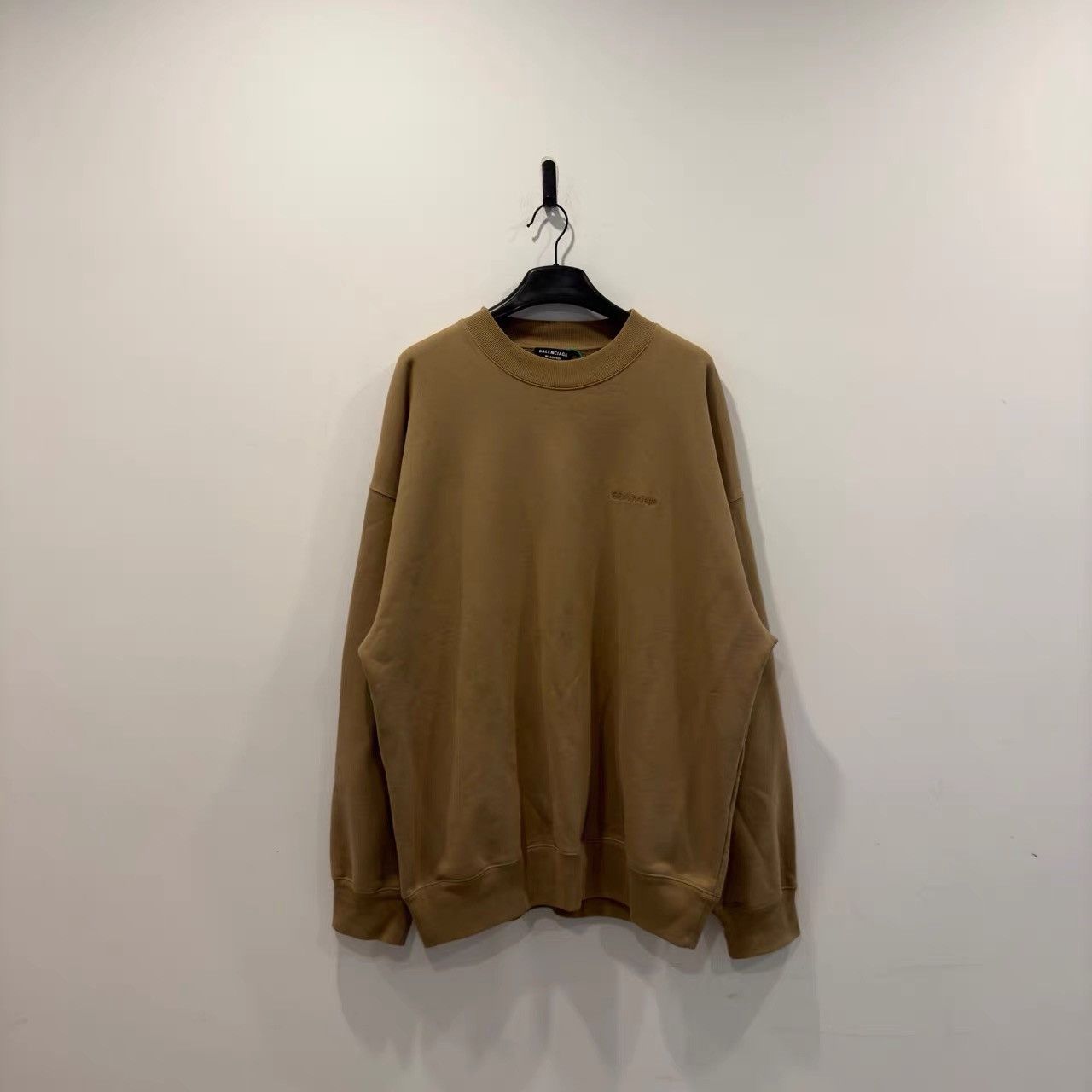 Balenciaga Balenciaga Khaki Double B Embroidered Sweatshirt K28 Size US M / EU 48-50 / 2 - 1 Thumbnail