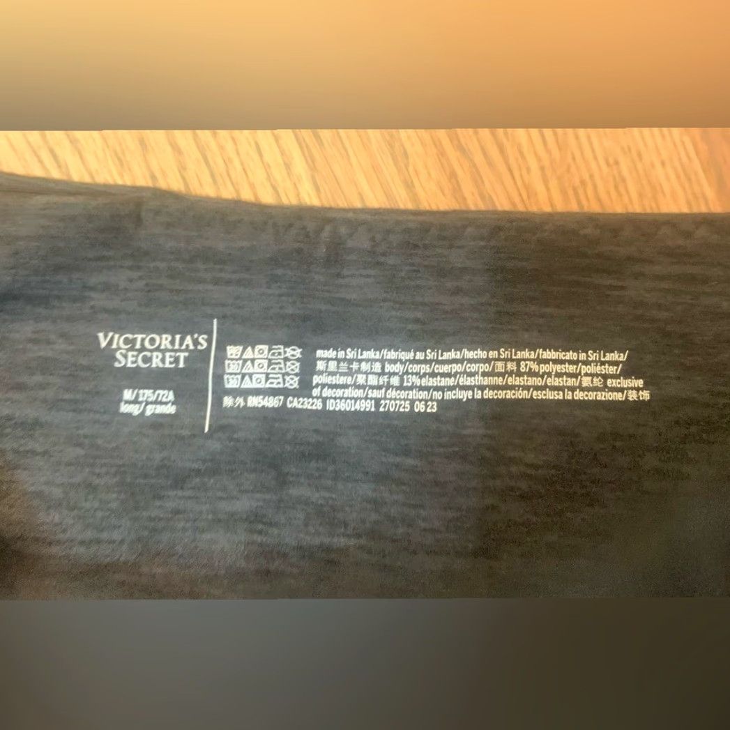 Victoria's Secret Victoria's Secret leggings Women M Gray Ankle Regular size medium long Size 32" / US 10 / IT 46 - 2 Thumbnail