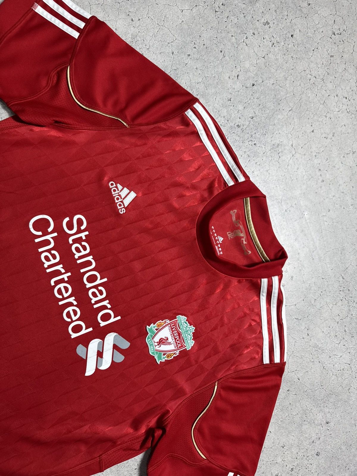 Adidas Adidas FC Liverpool 2010/2012 Vintage Soccer Jersey Size US L / EU 52-54 / 3 - 6 Thumbnail