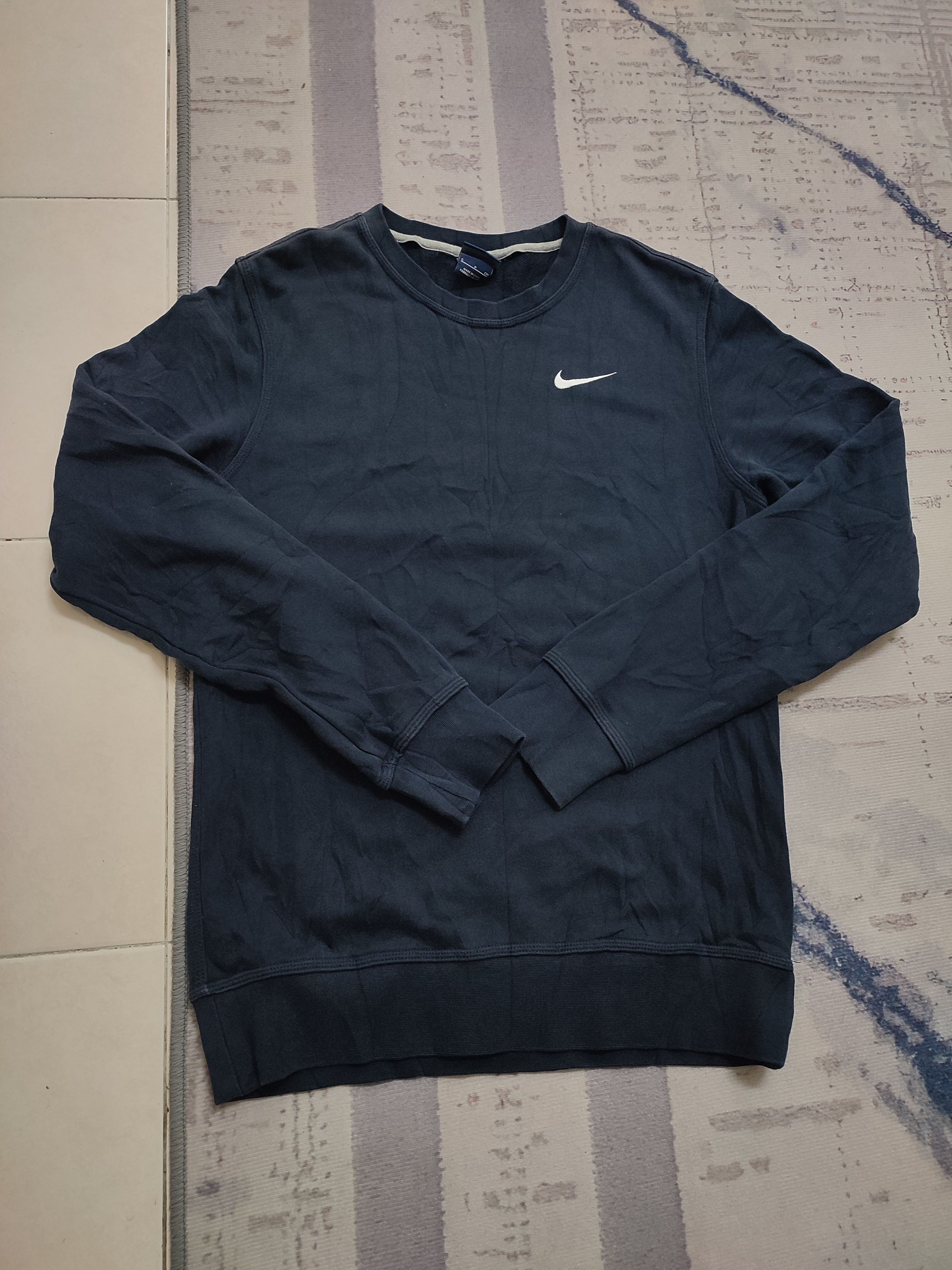 Nike Y2K NIKE SMALL LOGO SWEATSHIRTS Size US S / EU 44-46 / 1 - 2 Thumbnail