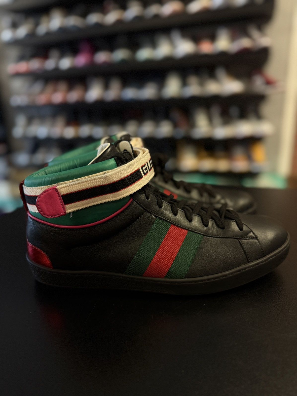 Gucci Gucci Mid Top Sneaker W Strap Size 8G/8.5US Size US 8.5 / EU 41-42 - 1 Thumbnail
