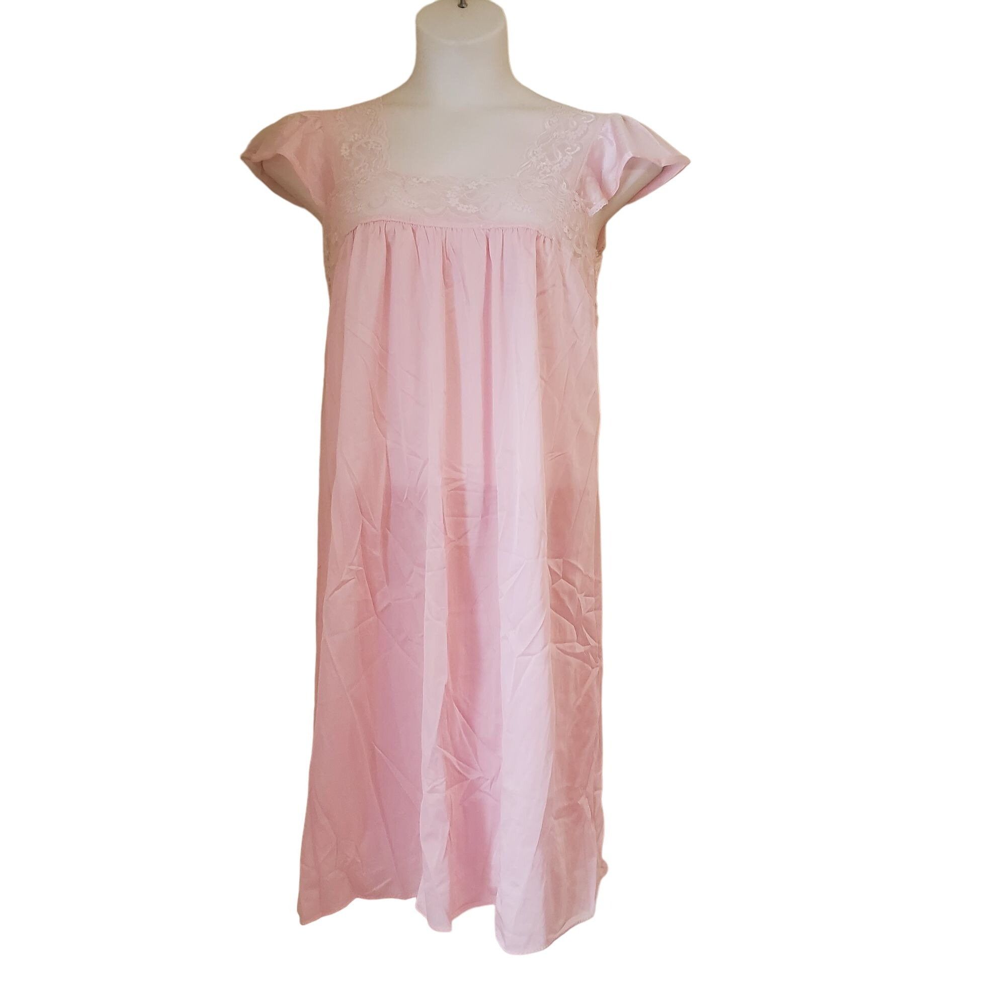 Other Vassarette M Pink Lace Sheer Nightgown Lingerie Nylon USA Se Size ONE SIZE - 1 Thumbnail