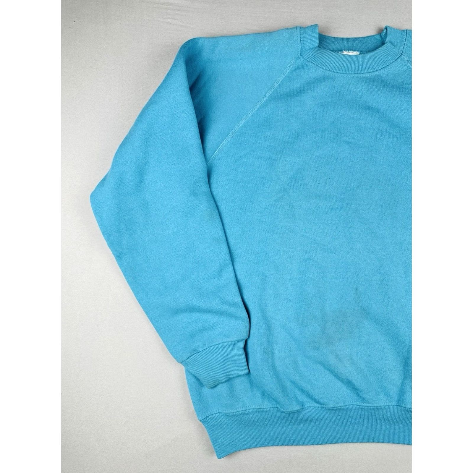 Hanes VINTAGE Hanes Sweatshirt Crewneck Teal Blue 90s USA Large Mens Blank Size US L / EU 52-54 / 3 - 3 Thumbnail