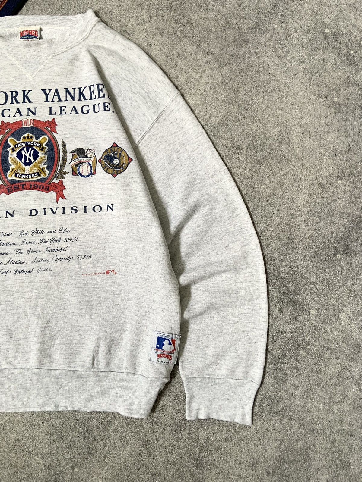 MLB × Nutmeg Vtg 90’s Nutmeg MLB Yankees Size US L / EU 52-54 / 3 - 4 Thumbnail