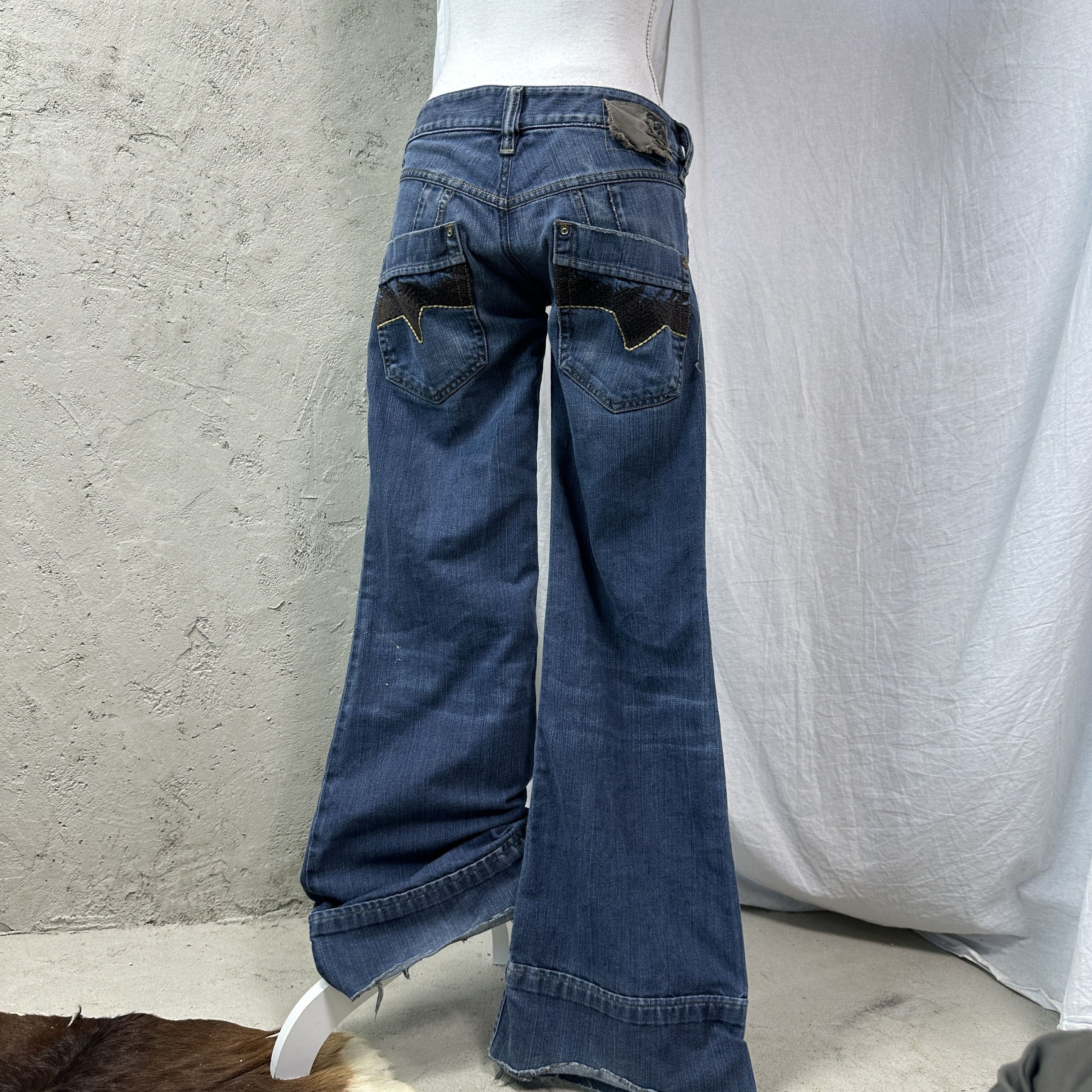 Diesel Vintage Denim Streetwear Diesel Low Waist Flared Jeans 00s Size US 33 - 9 Thumbnail