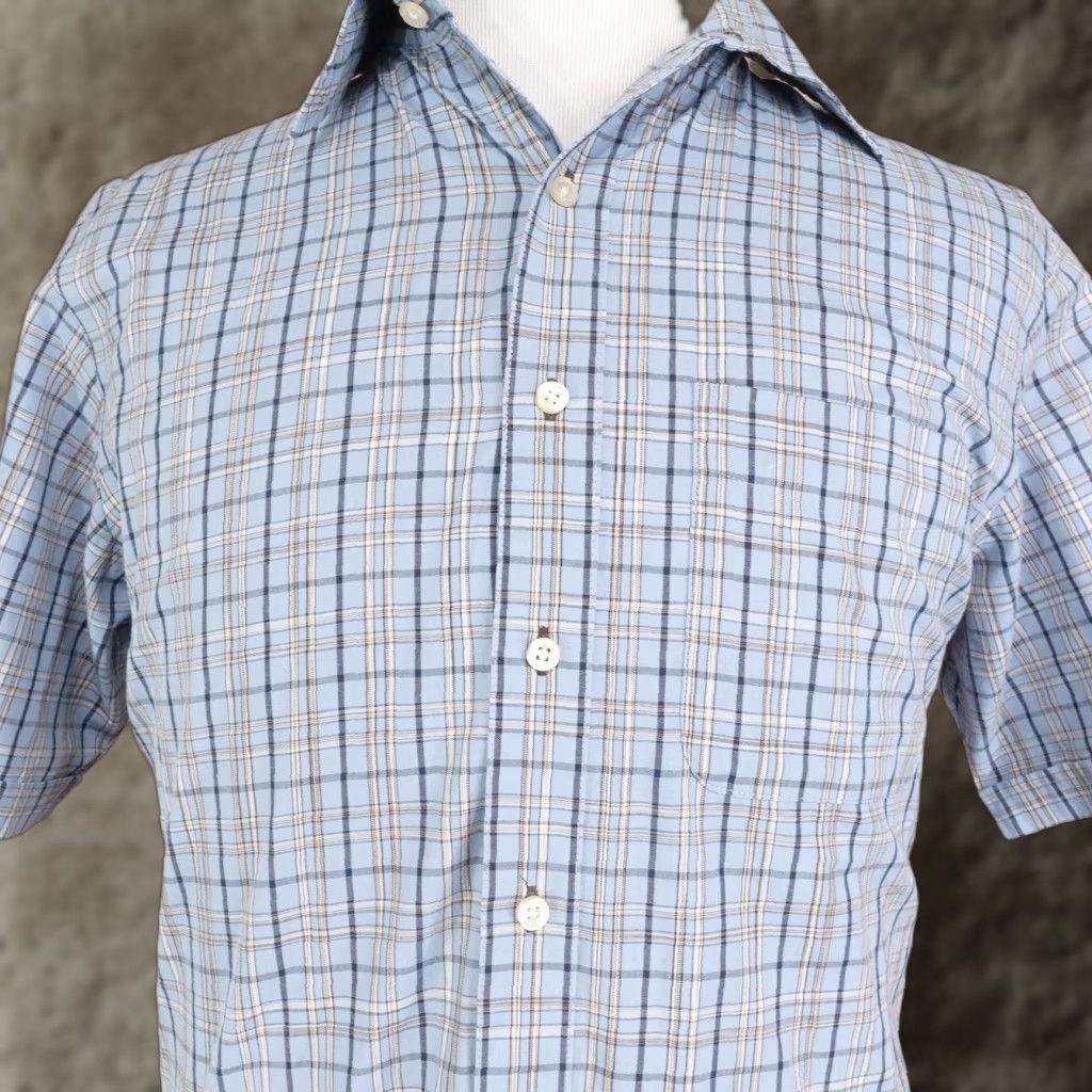 Van Heusen VINTAGE Van Heusen Shirt Mens Medium Blue Plaid Short Sleeve Button Front Cotton Pocket Shirt (Men) Size US M / EU 48-50 / 2 - 1 Thumbnail