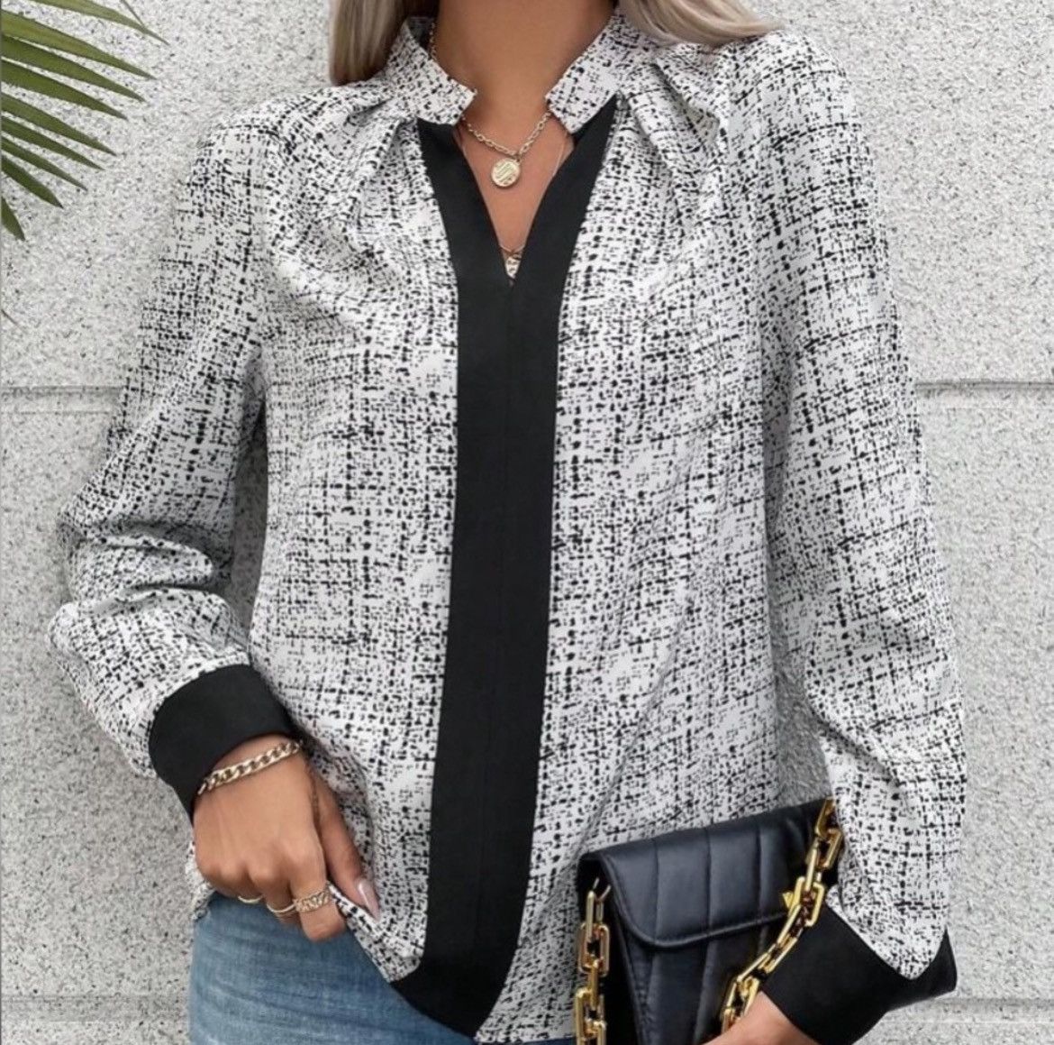 Designer × Other Nwt, Lavishly Paris Women’s Notched Blouse Size M / US 6-8 / IT 42-44 - 3 Thumbnail