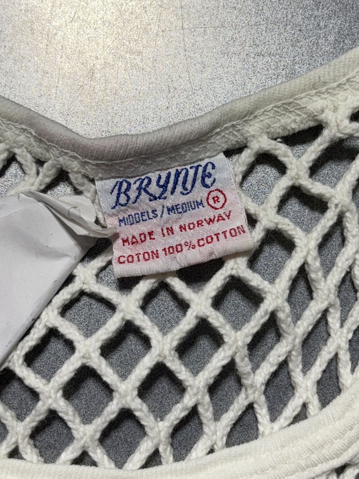 Bergans of Norway True Vintage Brynje of Norway Mesh Tank Top Undershirt Fish Size US S / EU 44-46 / 1 - 3 Thumbnail