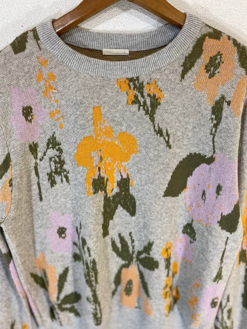 Japanese Brand japanese brand floral design sweatshirt nice design Size L / US 10 / IT 46 - 2 Thumbnail