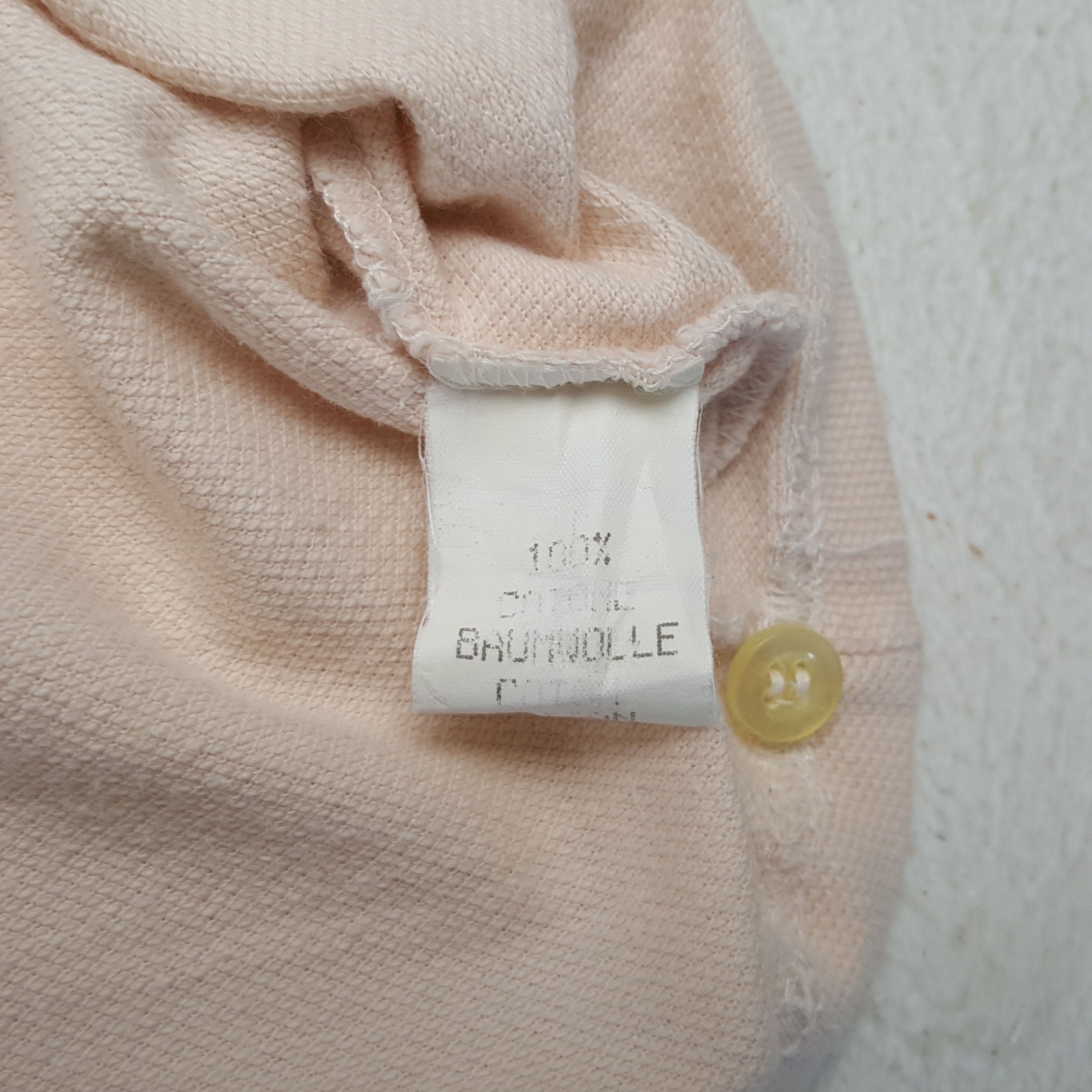 Yves Saint Laurent Yves Saint Laurent Fashion Brand Polos RR12 Size US L / EU 52-54 / 3 - 8 Thumbnail