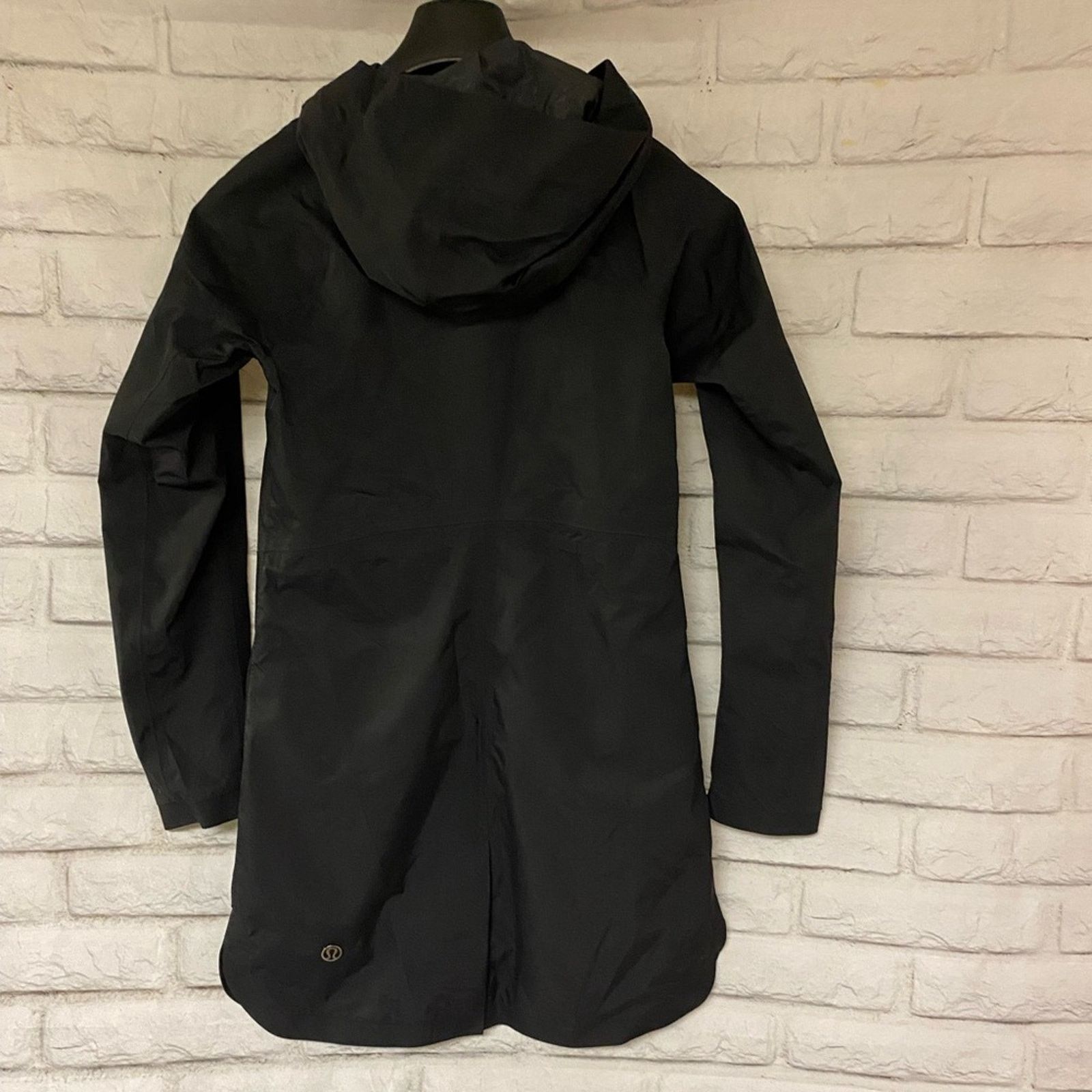 Lululemon Lululemon Raincoat Jacket Black Size XXS / US 00 / IT 34 - 2 Thumbnail