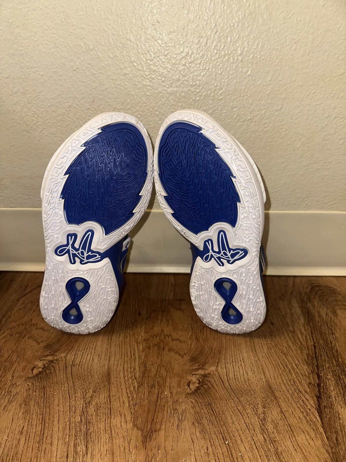Nike Nike Kyrie Infinity TB Game Royal Size US 6 / EU 39 - 3 Thumbnail