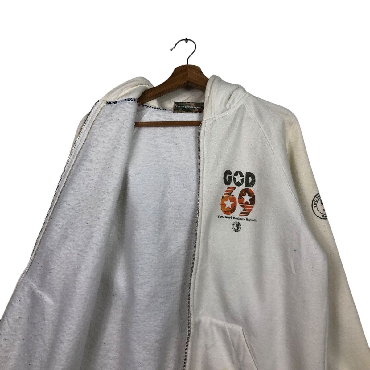 Japanese Brand T&C Surf Designs “GOD 69” Camo Star Graphic Rare Hawaii Era Size US L / EU 52-54 / 3 - 14 Thumbnail