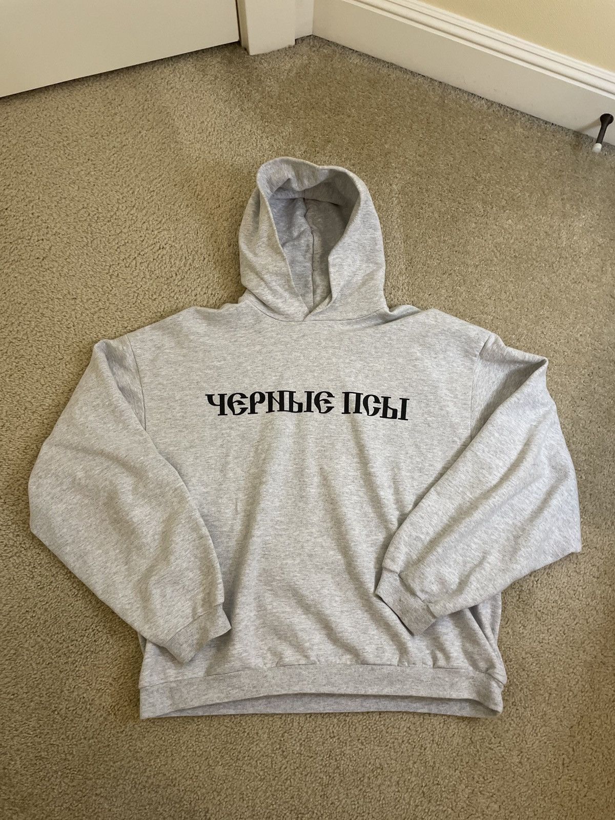 Kanye West kanye west yeezy yzy hoodie size 1 (small) but fits medium Size US S / EU 44-46 / 1 - 1 Thumbnail