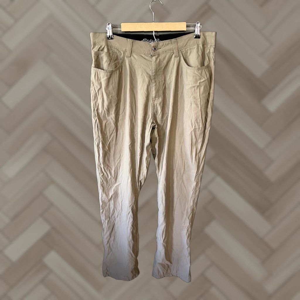 Eddie Bauer Eddie Bauer Mens Brown Chino Outdoor Nylon Pants Size 38 x 34 Regular Inseam 34 Brown Nylon Chino Pants Mens 38 34 Size US 38 / EU 54 - 1 Thumbnail