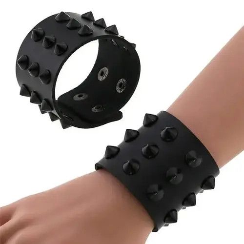 S/STERE Gothic Spike Bracelet Size ONE SIZE - 1 Thumbnail