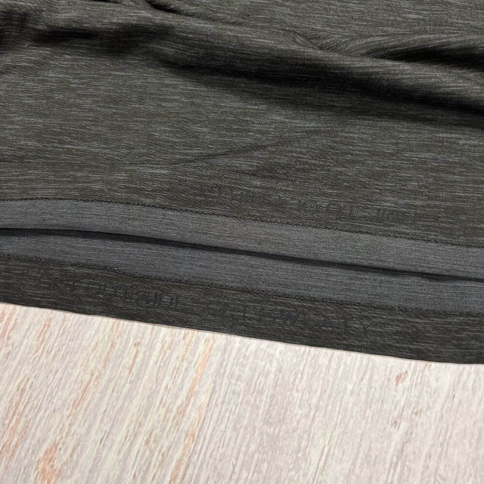 Lululemon Lululemon Peloton Metal Vent 1/4 Zip Shirt L Size US L / EU 52-54 / 3 - 3 Thumbnail