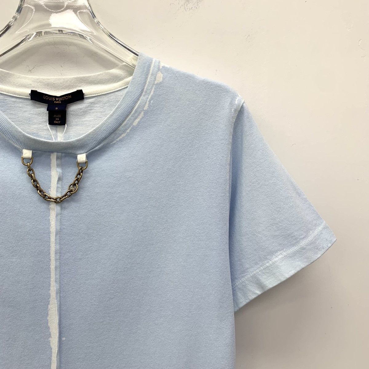 Louis Vuitton Louis Vuitton 23 Light Blue Logo Print Chain Cotton T-Shirt Size S / US 4 / IT 40 - 3 Thumbnail