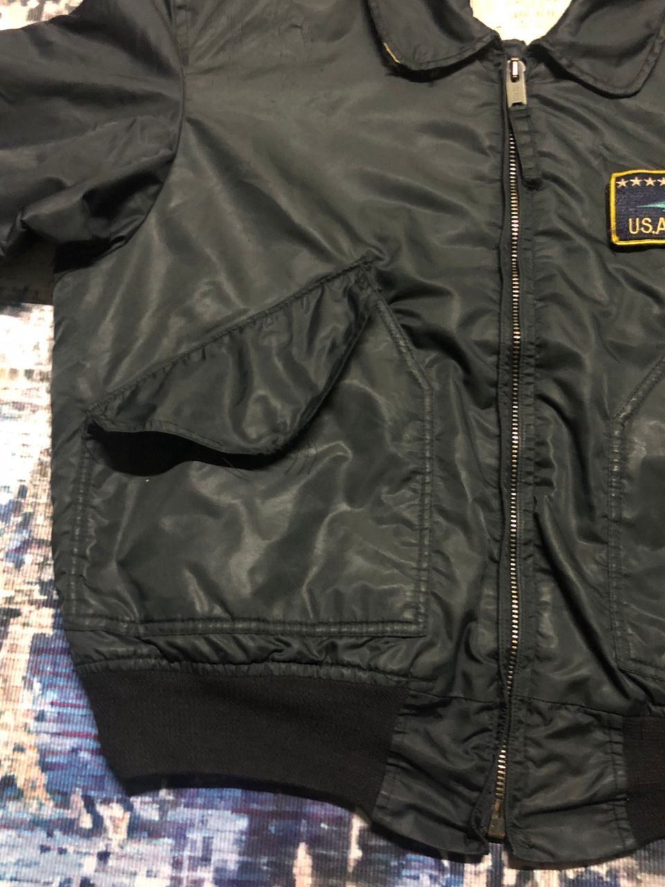 Vintage Vintage 80s CWU 45-P US.Air Force Bomber Jacket Distressed Size US L / EU 52-54 / 3 - 9 Thumbnail