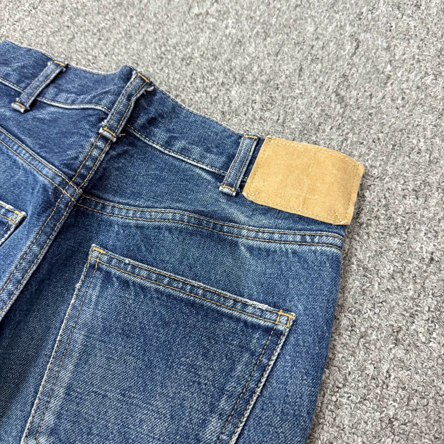 Celine Celine Washed Distressed Flare Jeans US25 Mint Size 25" / US 0 / IT 36 - 3 Thumbnail