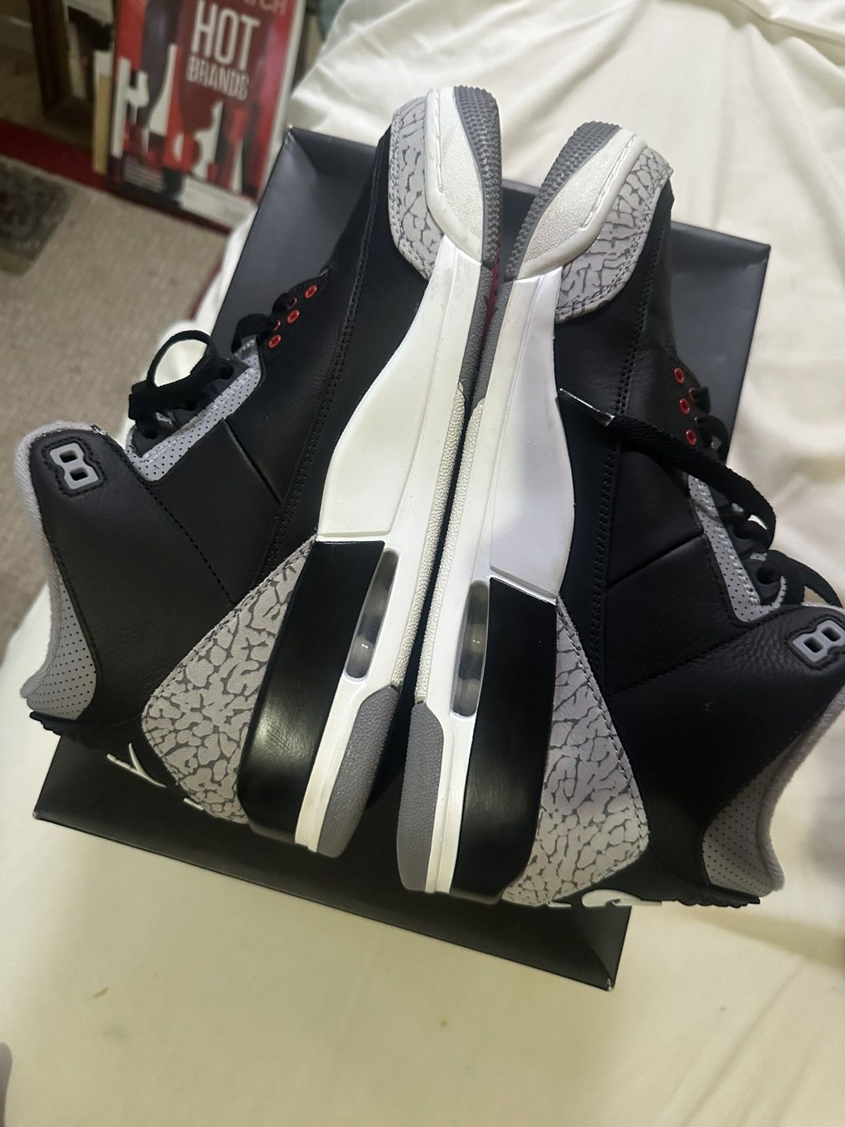 Jordan Brand Black cement 3 Jordan Size US 9.5 / EU 42-43 - 2 Thumbnail