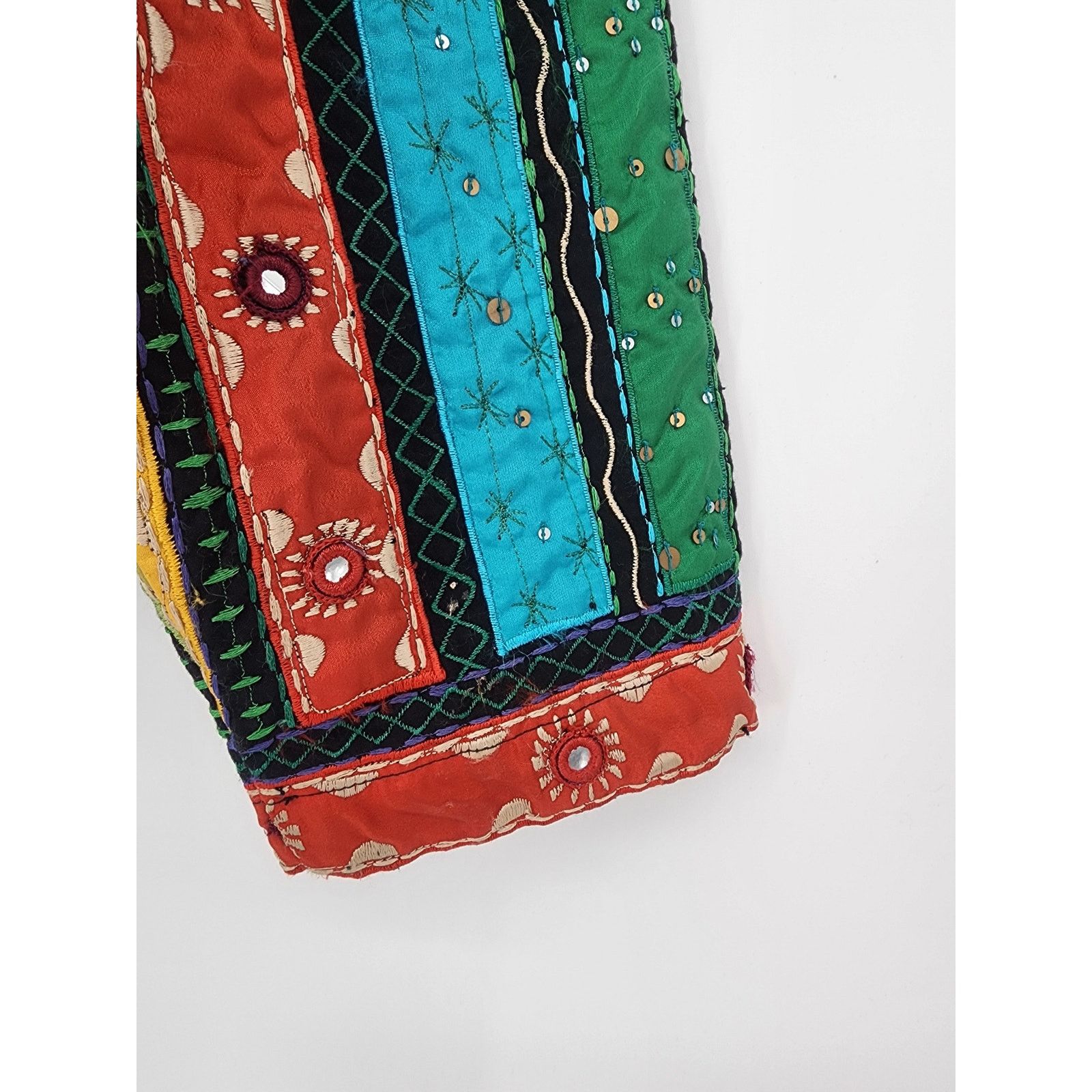 Chicos Chicos Colorful Embroidered Jacket Women's Size Large Size L / US 10 / IT 46 - 10 Thumbnail